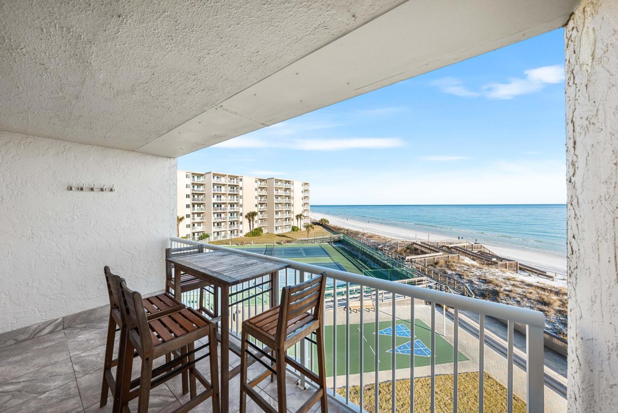 Holiday home Surf And Racquet Unit 403 Destin