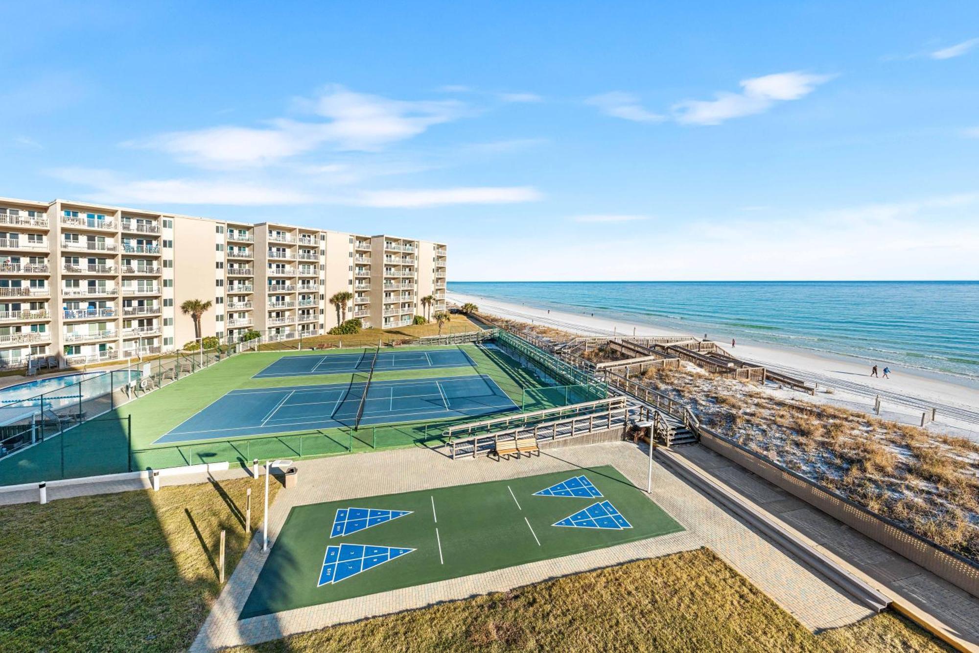 Surf And Racquet Unit 403 Holiday home Destin