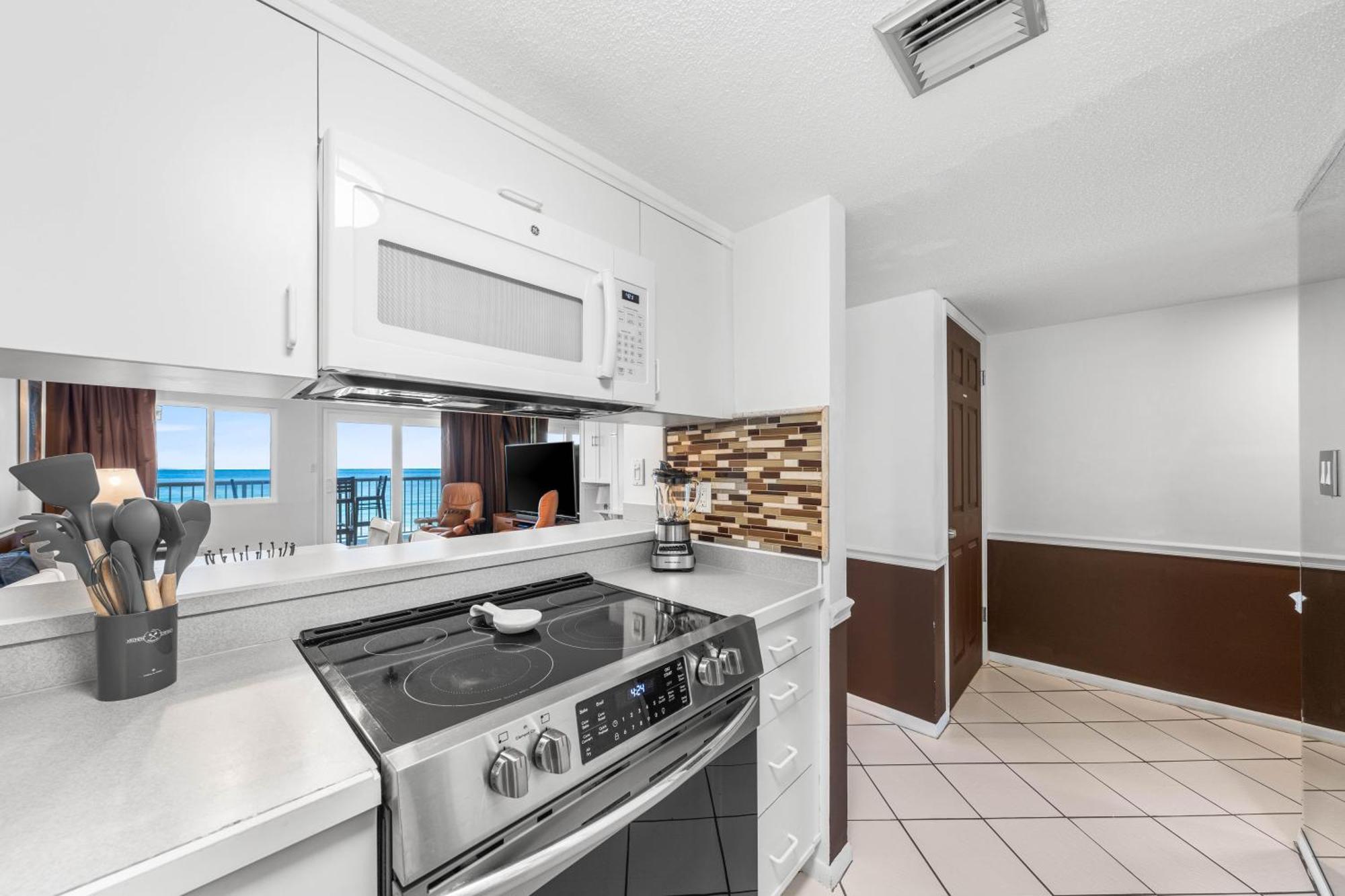 Surf And Racquet Unit 403 * Destin