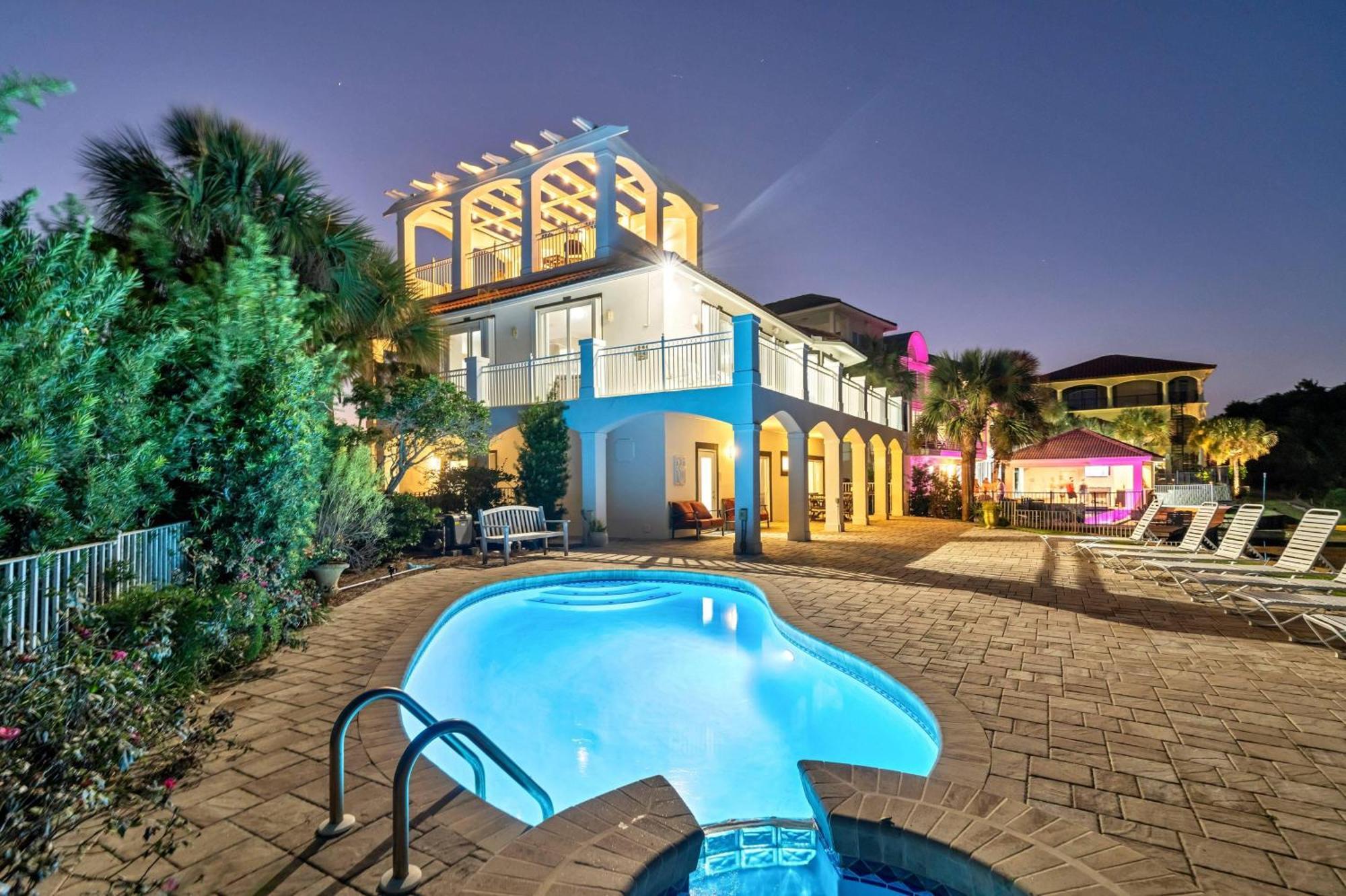 Holiday home Bella Destin