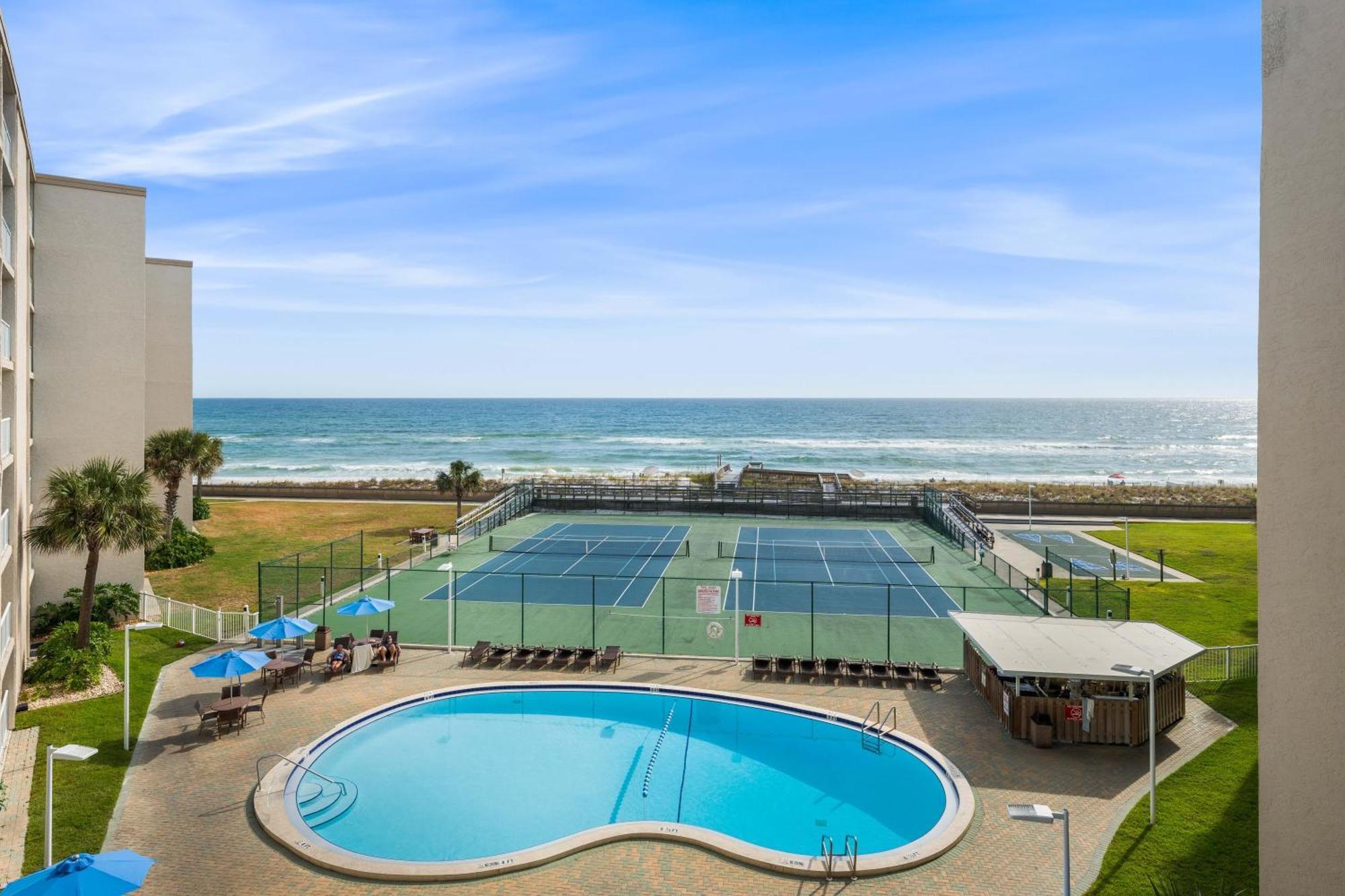 Surf And Racquet Unit 411 Holiday home
