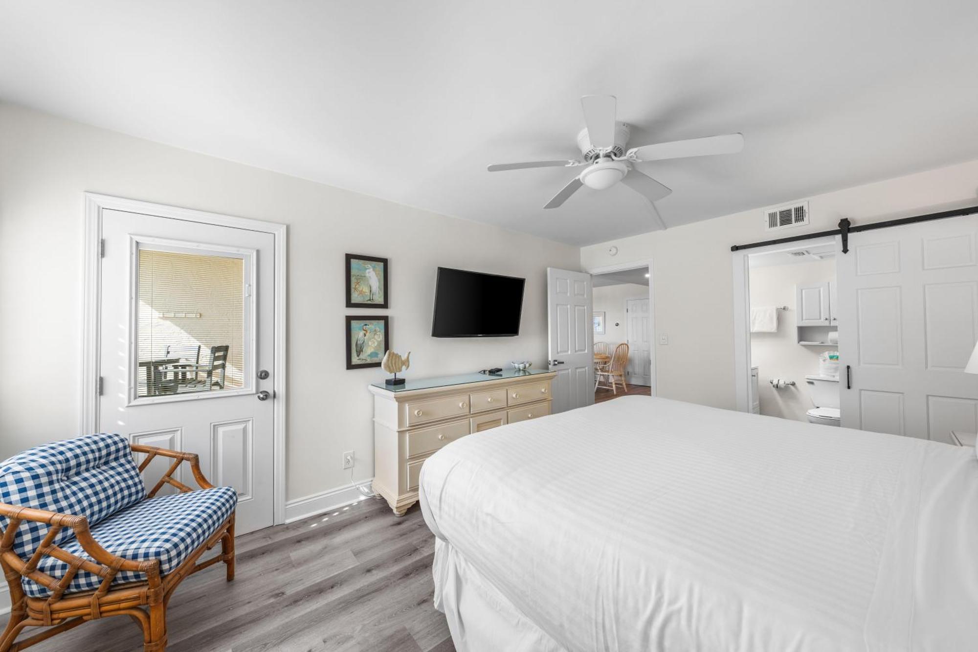 Surf And Racquet Unit 212 Destin