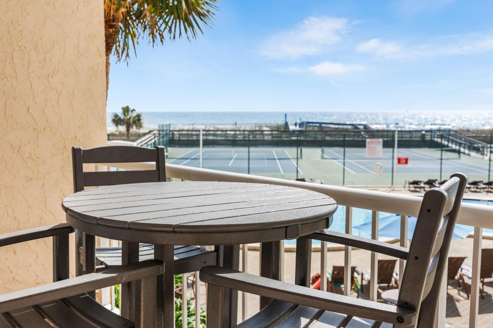 Surf And Racquet Unit 212 Holiday home Destin