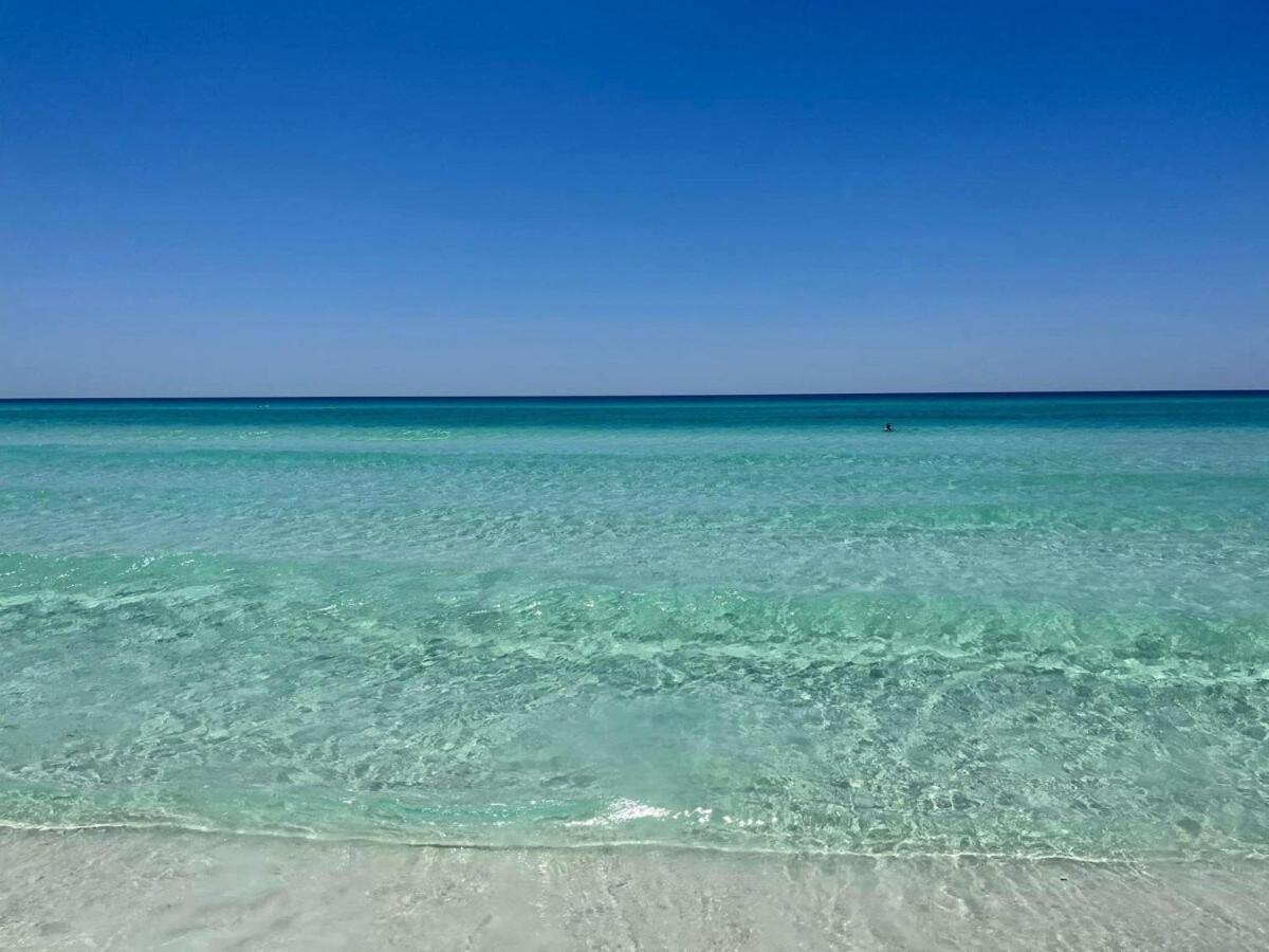 Penthouse Amazing Gulf Views Walk Or Shuttle Sleeps 6 Holiday home