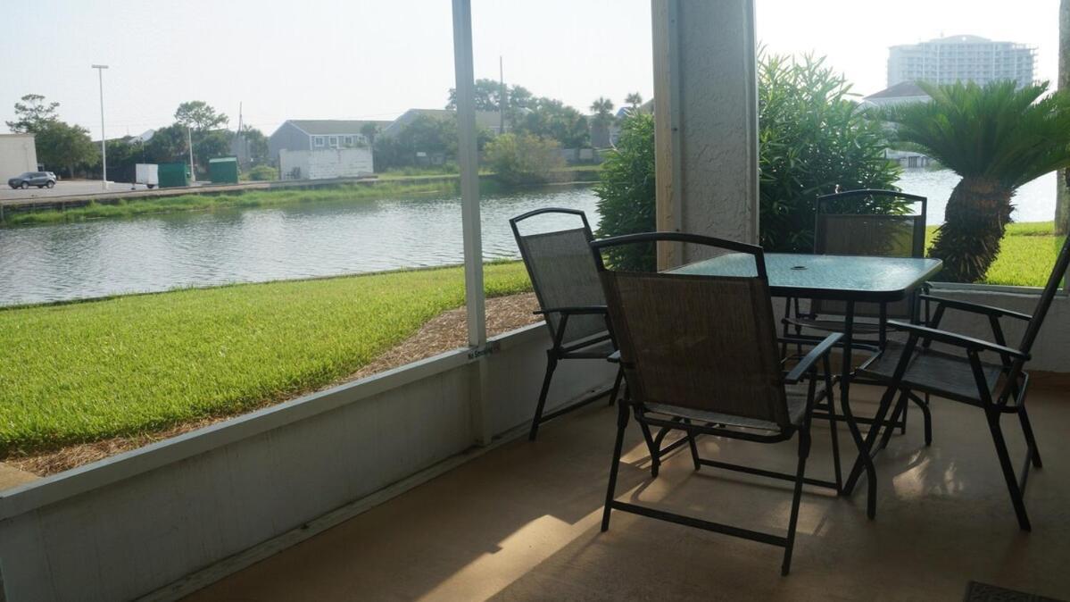 Holiday home Lovely Townhome - Shoreline Towers Walk Pool Destin