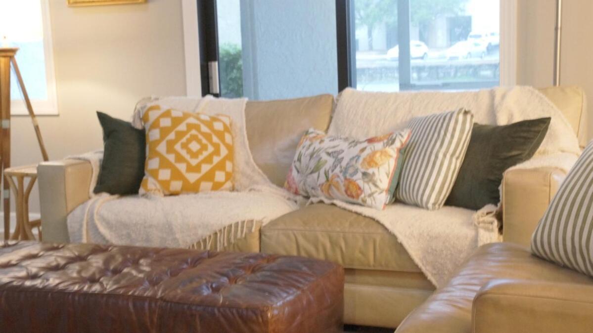 Lovely Townhome - Shoreline Towers Walk Pool Holiday home Destin
