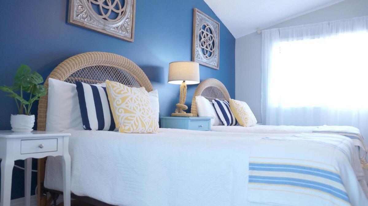 Holiday home Lovely Townhome - Shoreline Towers Walk Pool *