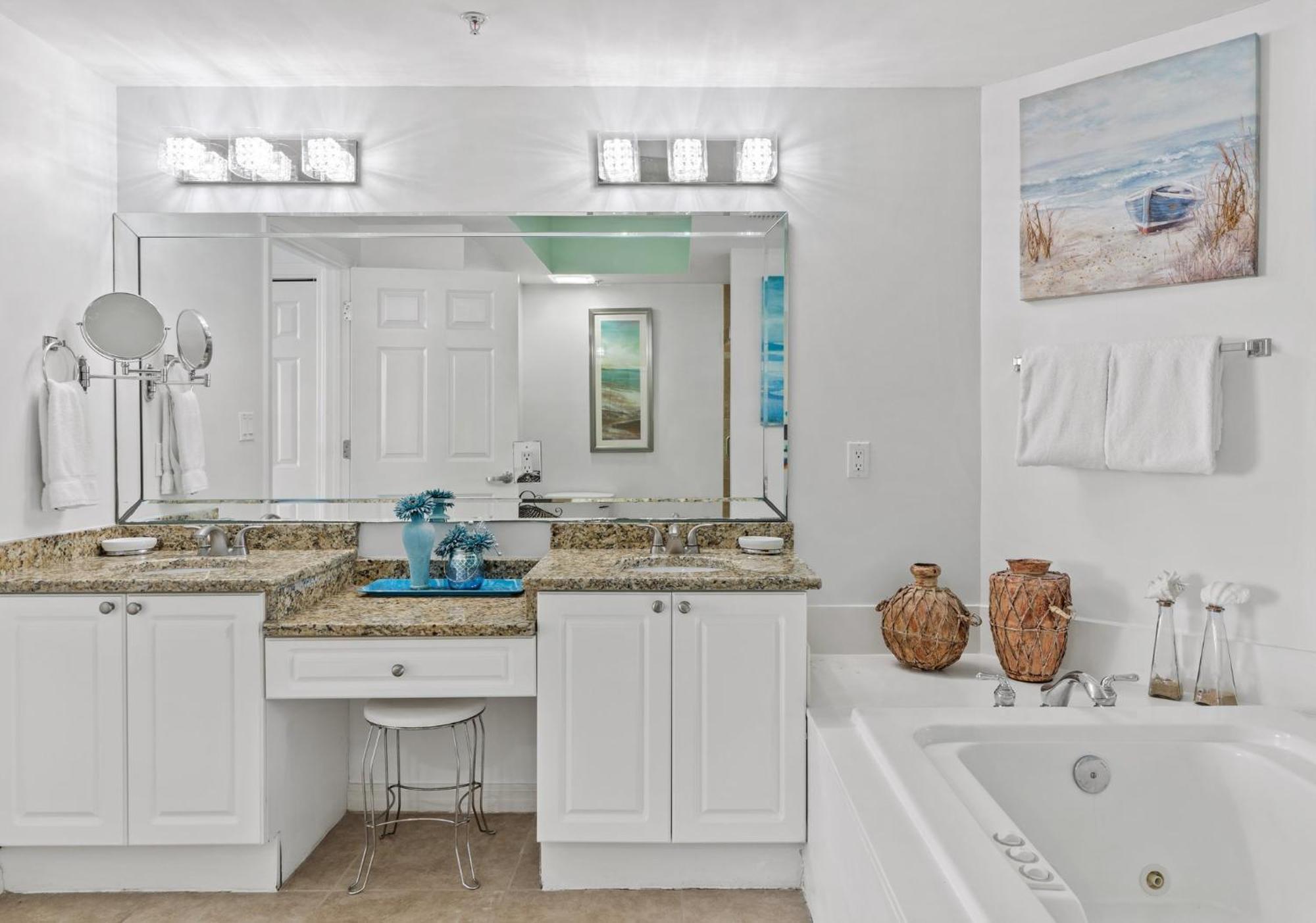 - Front 3- 4 Bedroom Okaloosa * Destin