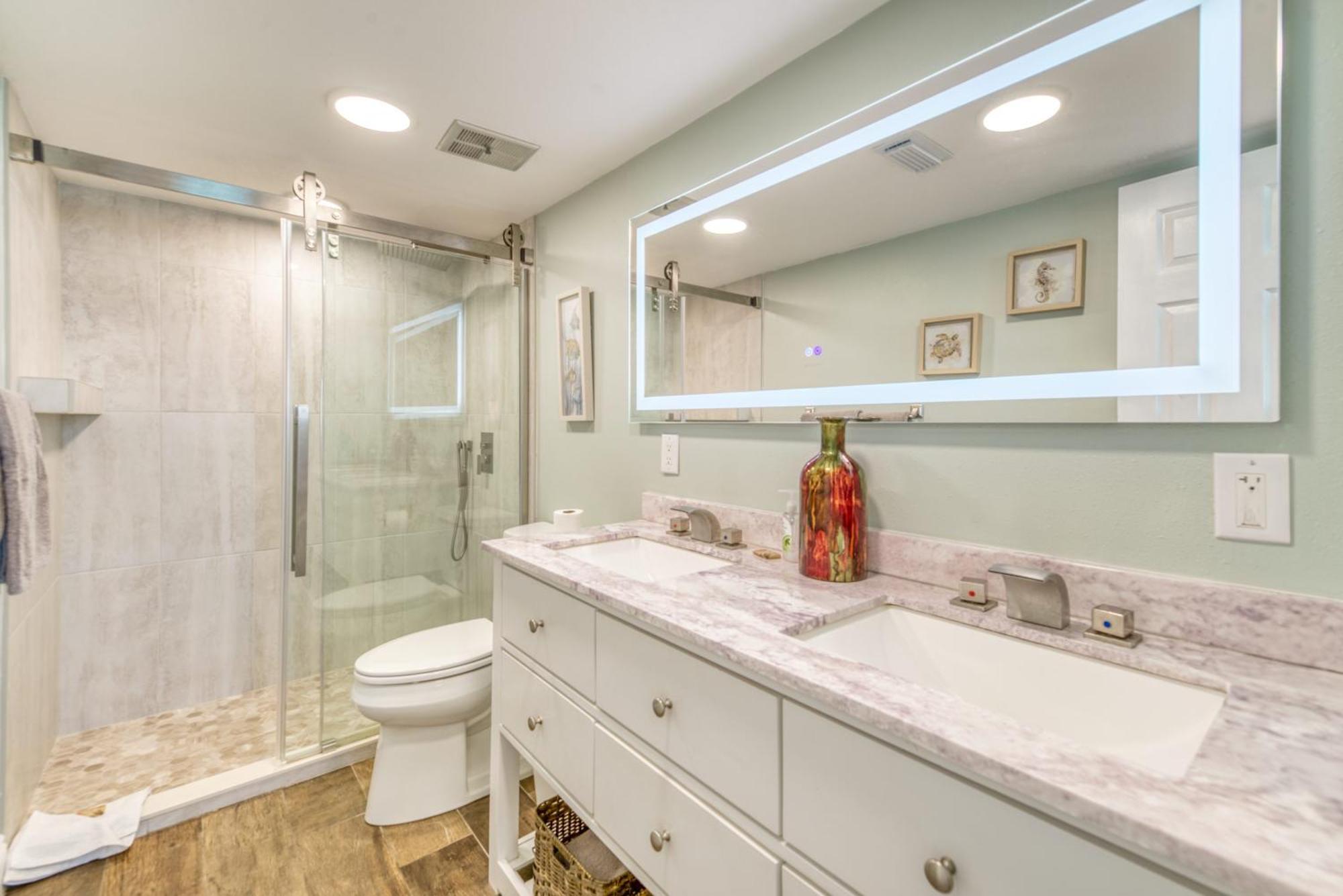 House C303 - Beachfront With Pool, Wifi, & Service Destin