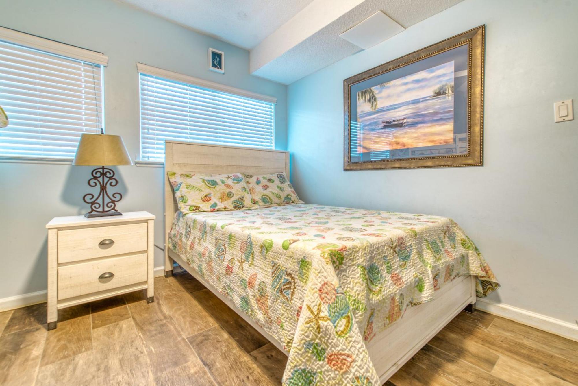 House C303 - Beachfront With Pool, Wifi, & Service * Destin