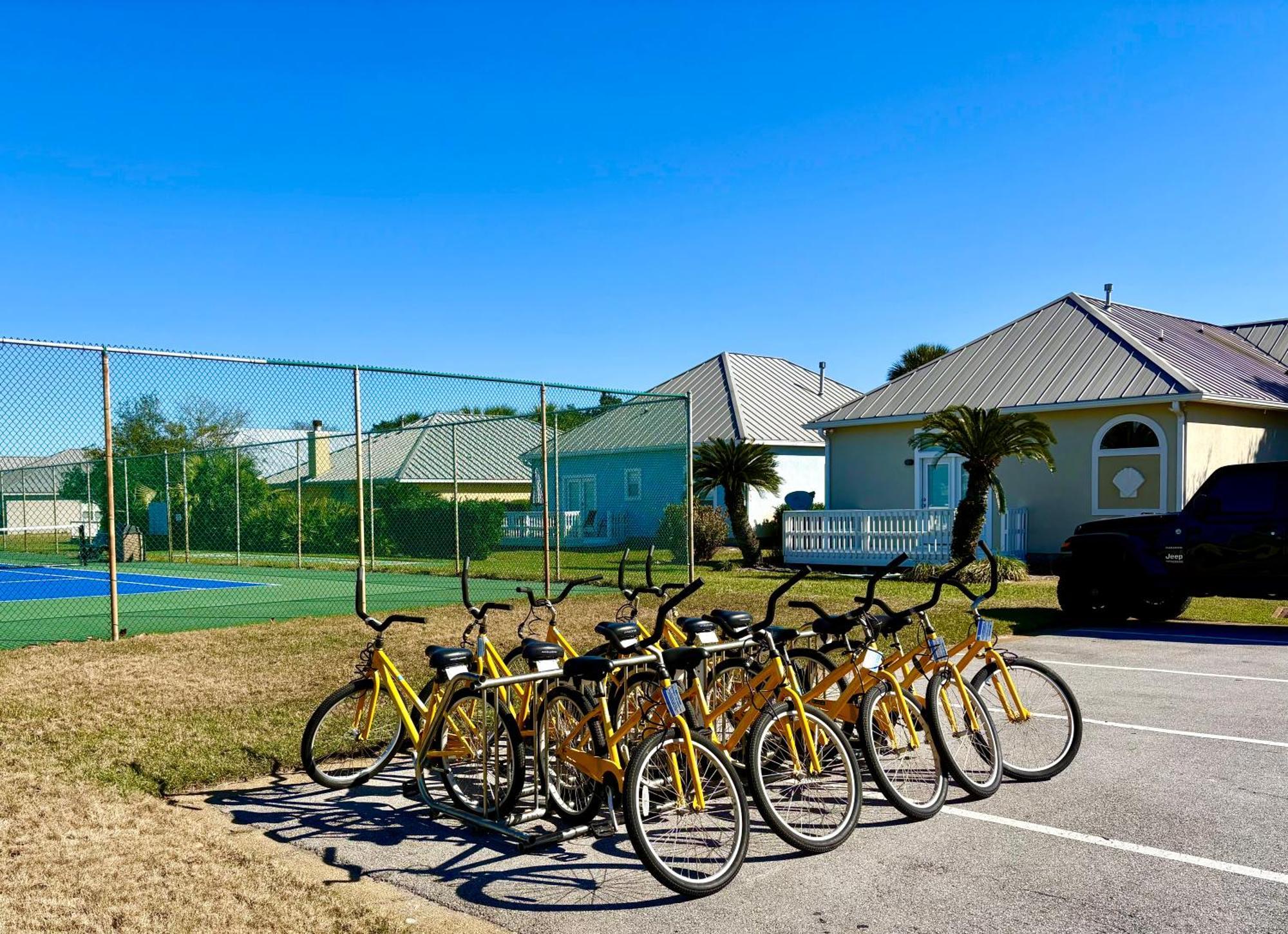 Pet Friendly Gulf Front Oasis With Service Apartment