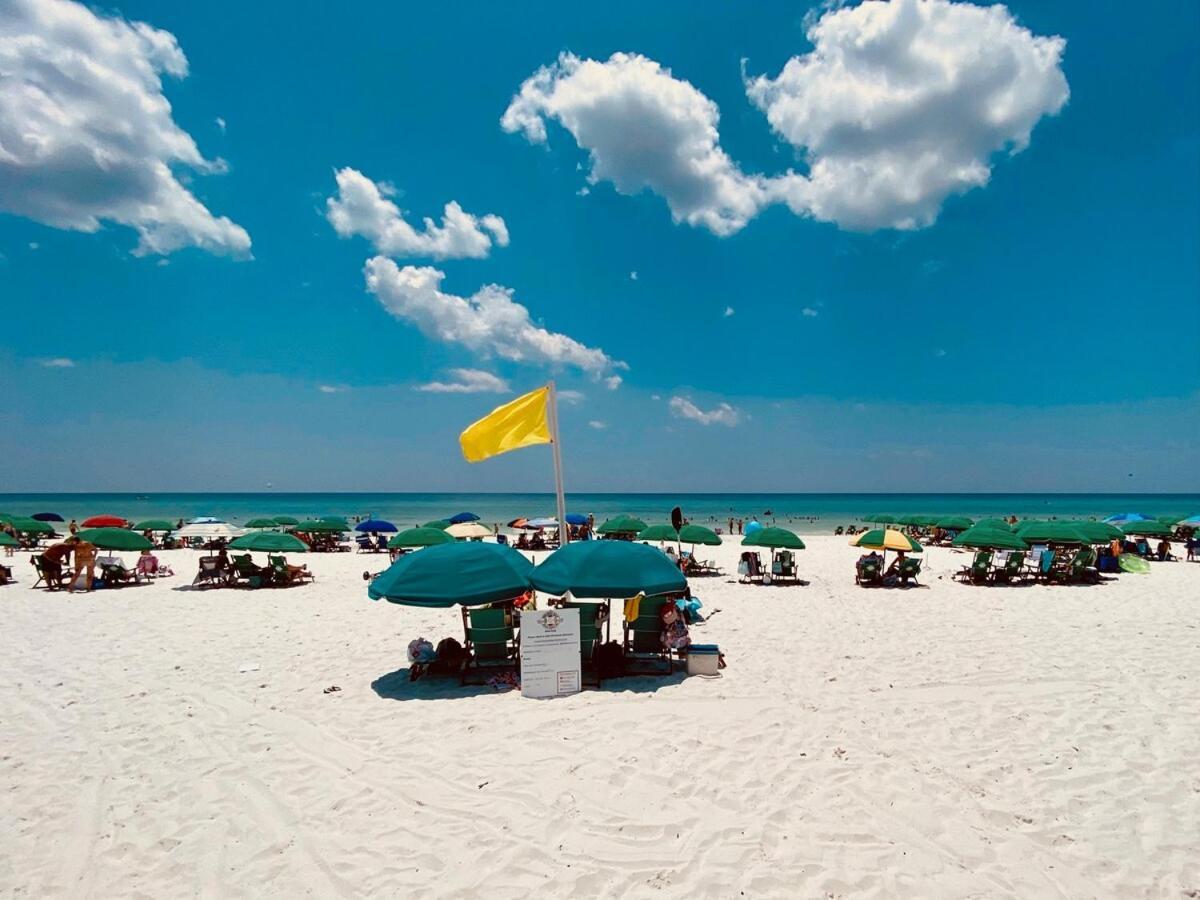Pet Friendly Gulf Front Oasis With Service Apartment