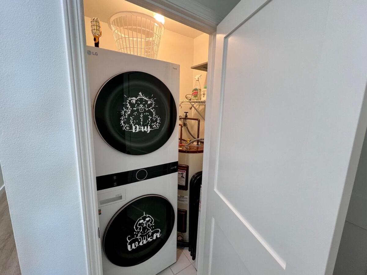 Pet Friendly Gulf Front Oasis With Service * Destin