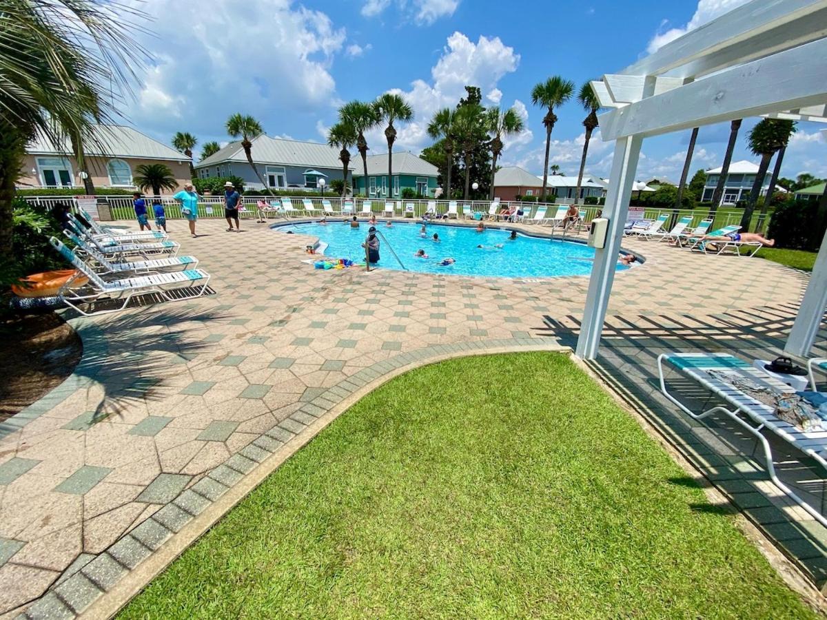 Pet Friendly Gulf Front Oasis With Service Apartment Destin