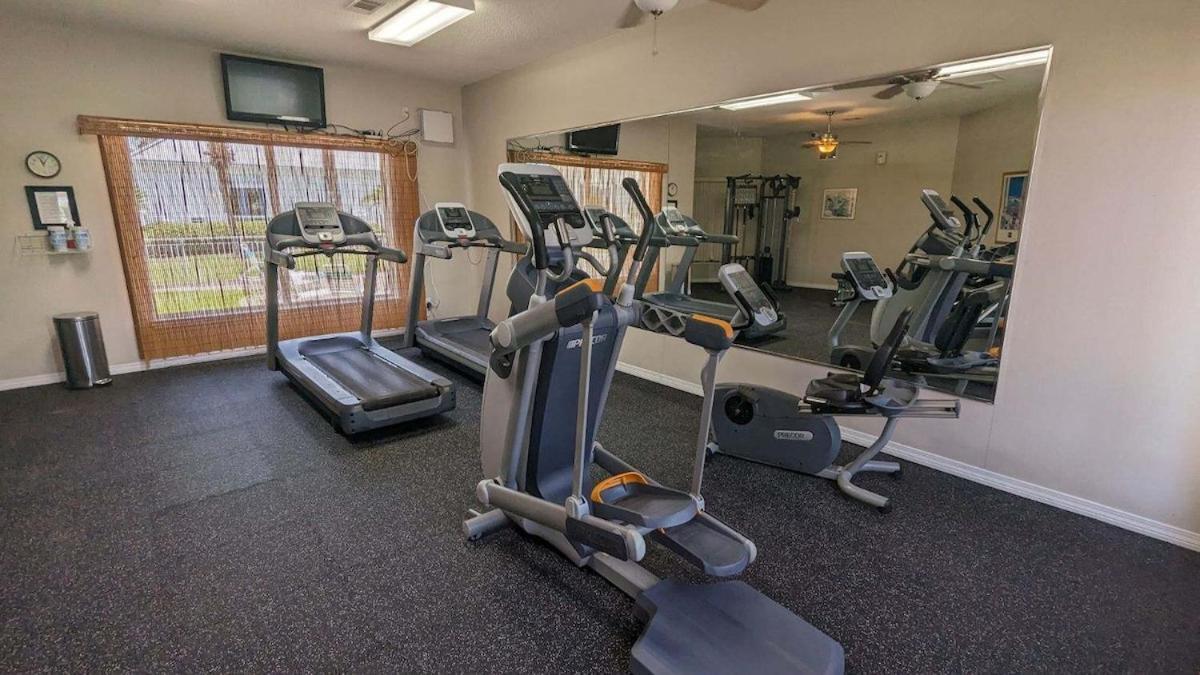 Pet Friendly Gulf Front Oasis With Service