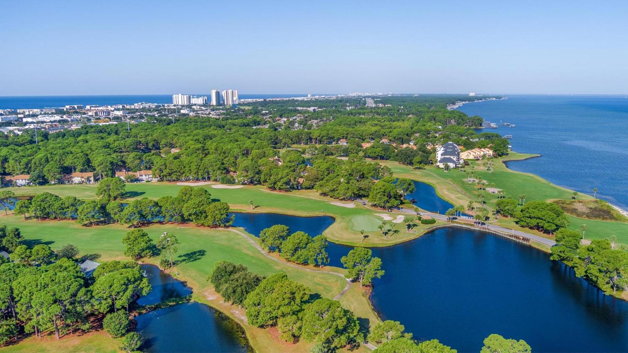 Holiday home Sandpiper Village 762 Destin