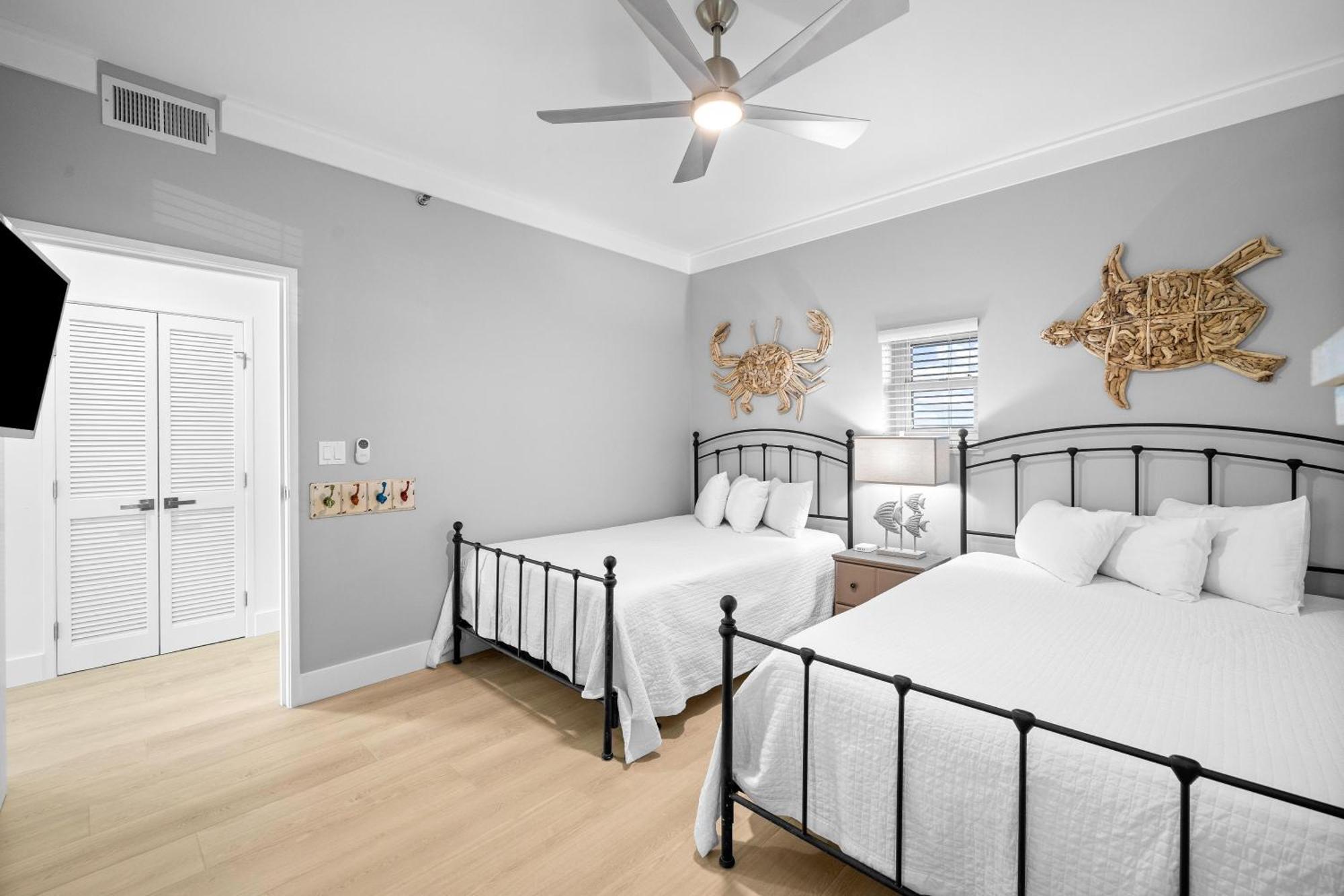 Holiday home Tides 204-205 Lockout