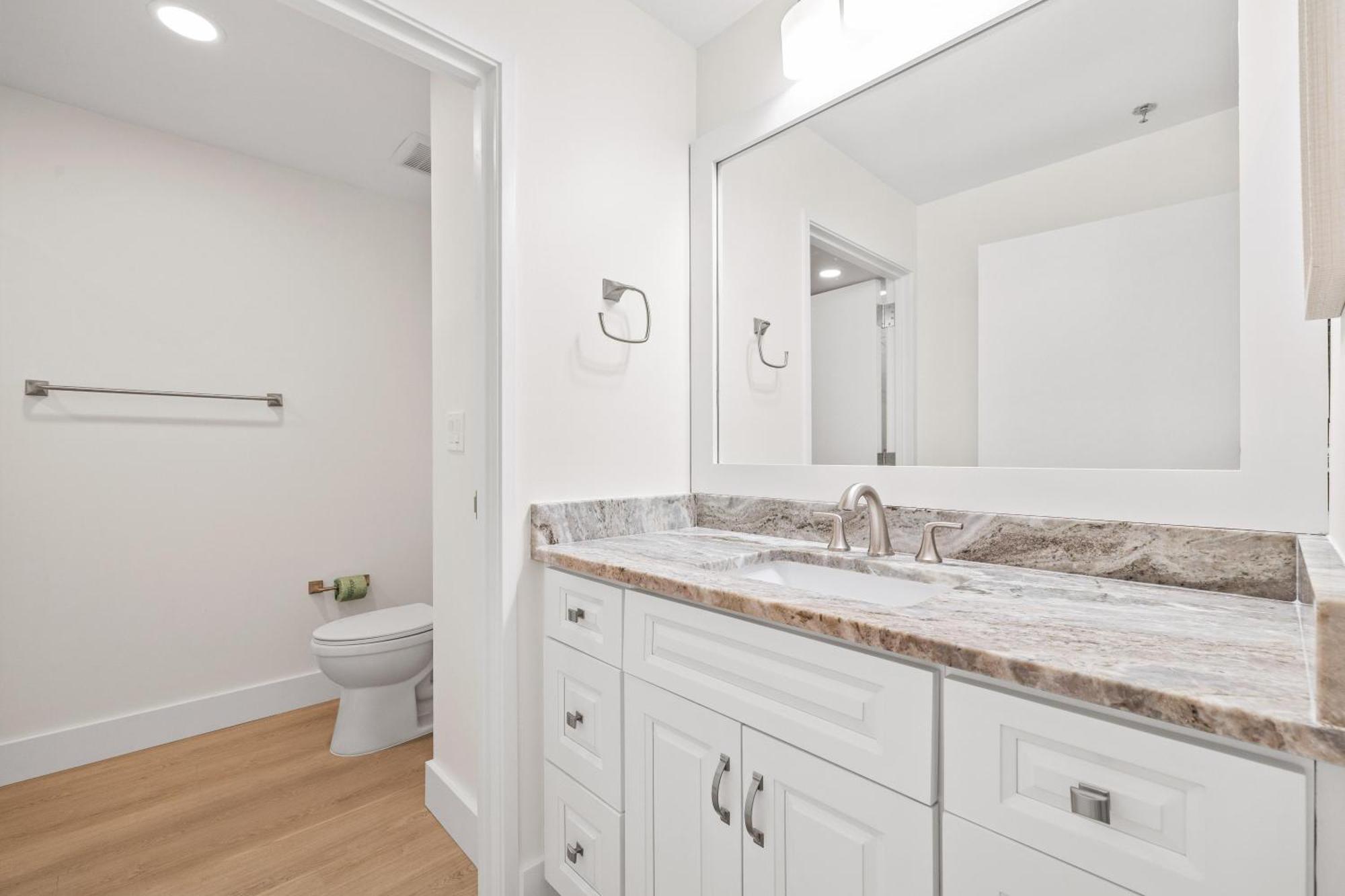 Holiday home Tides 0205