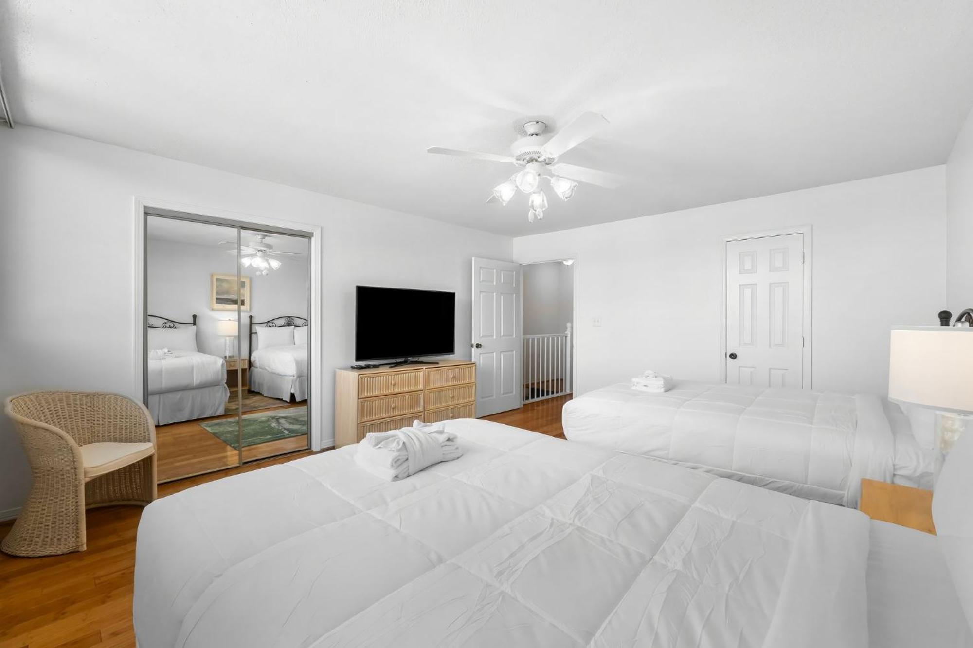 Apartment 287 Boardwalk *