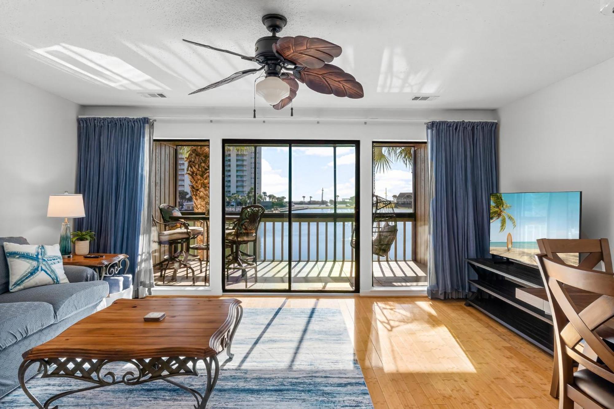 287 Boardwalk