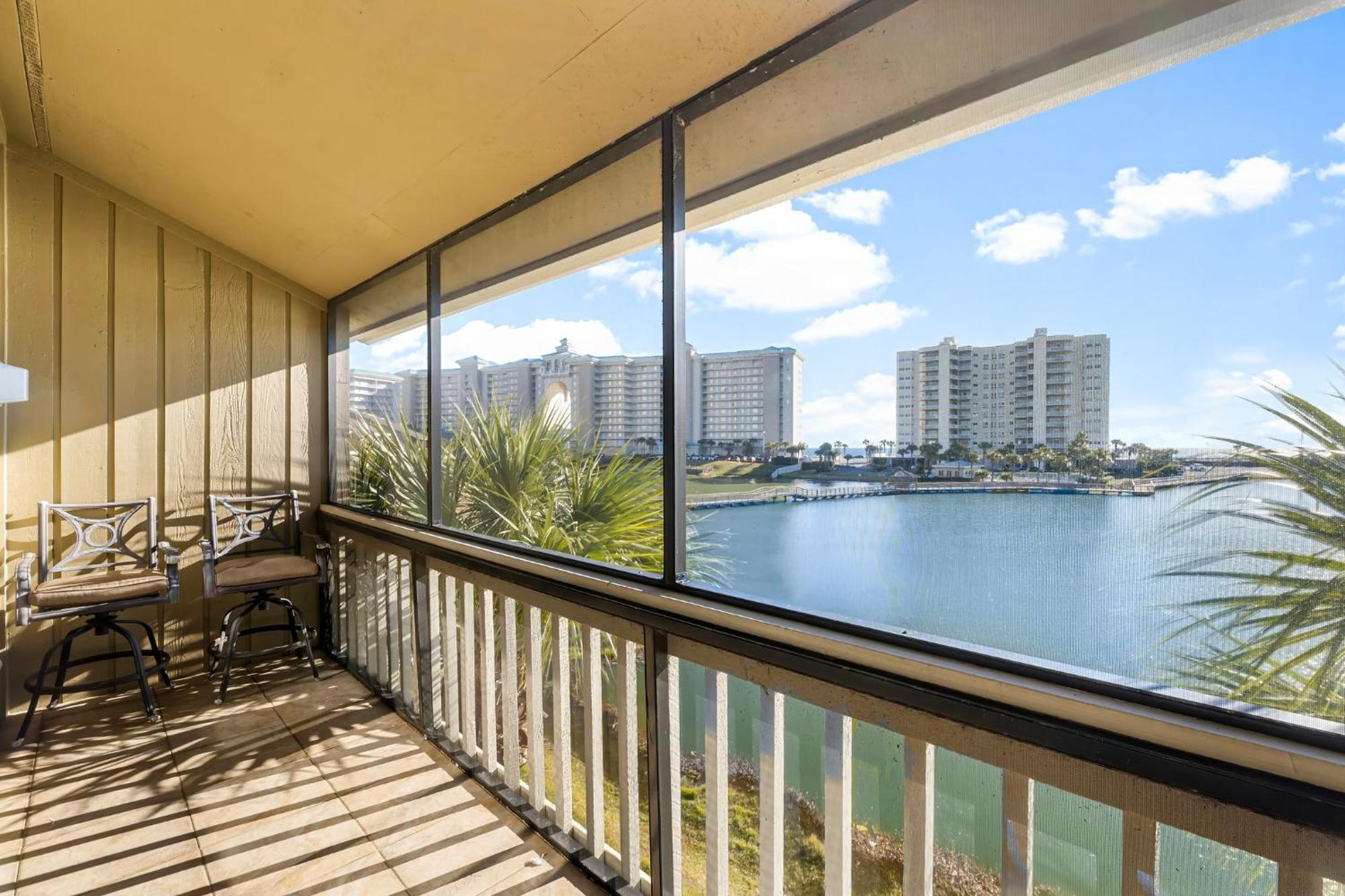 Apartment 287 Boardwalk *