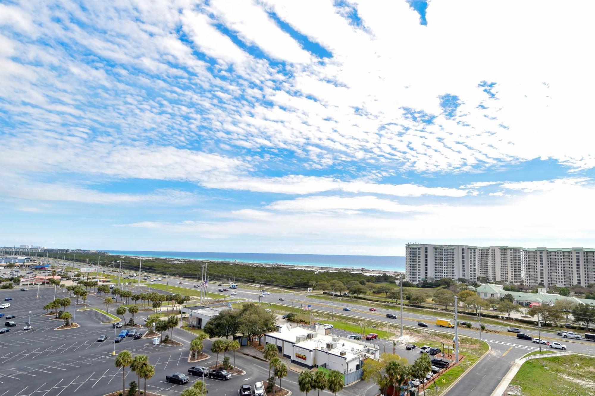 The Palms Of 11116 *