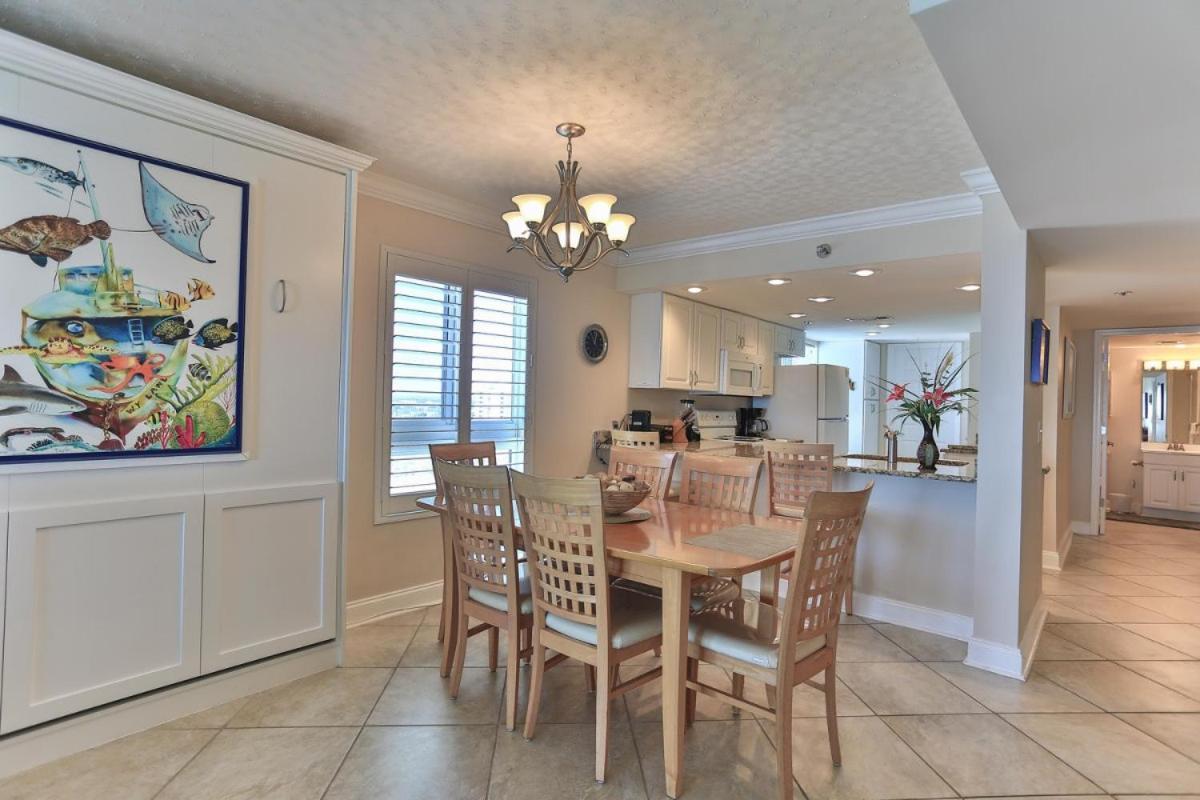 Towers 143- Front 2br Destin
