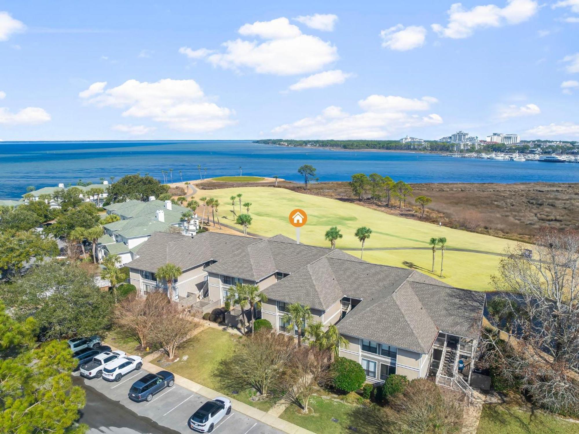 823 Harbour Point Holiday home Destin