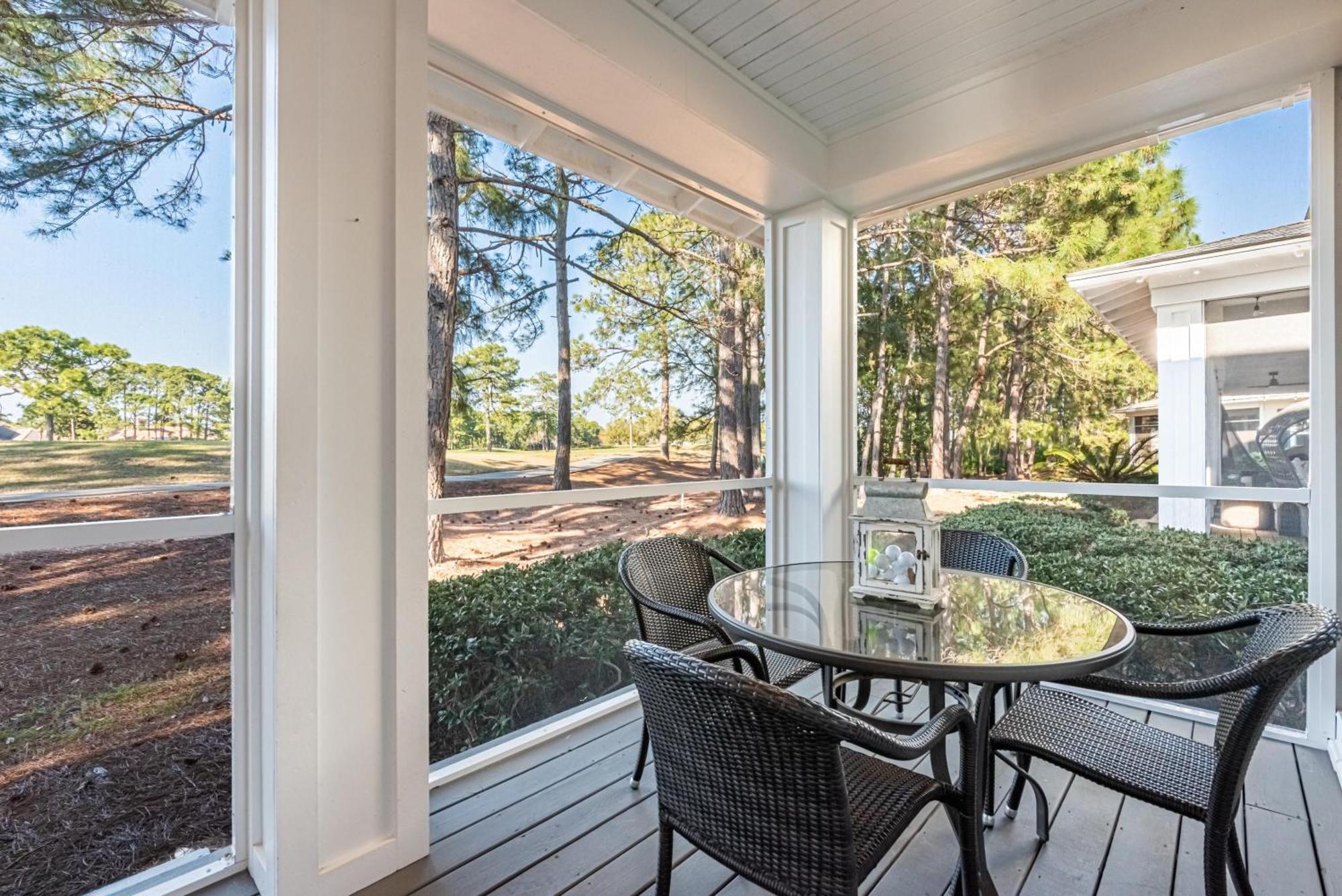 1358 Laurel Grove Holiday home *