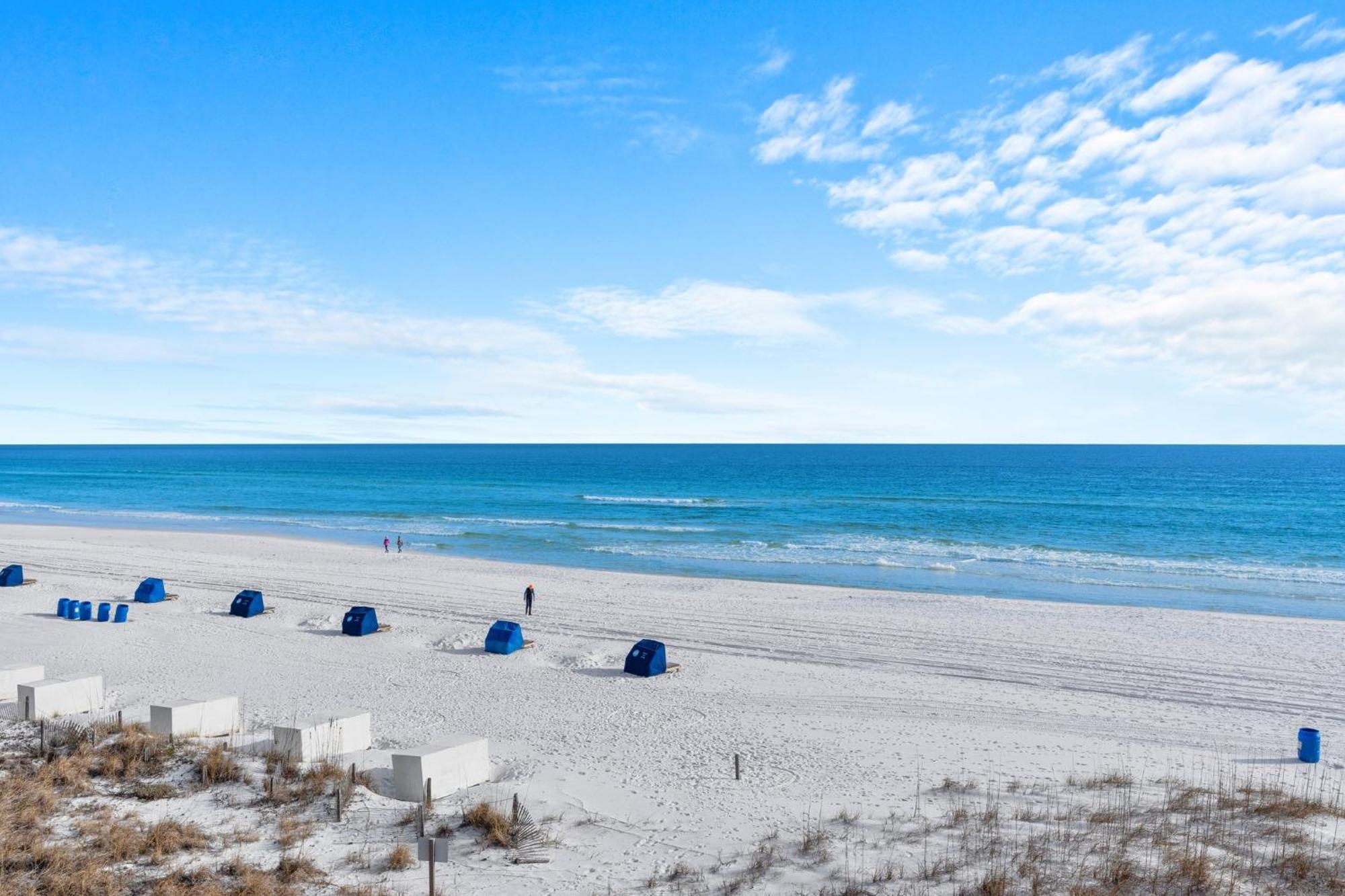 Silver Dunes 1302c By Newman-dailey *