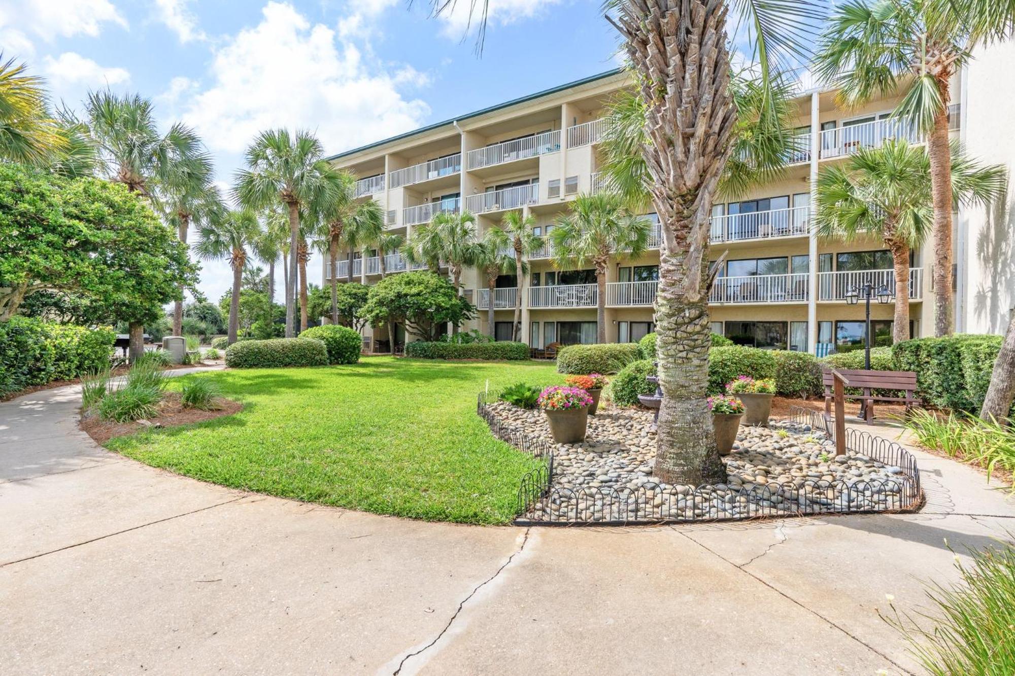 Apartment Silver Dunes 1302c By Newman-dailey *