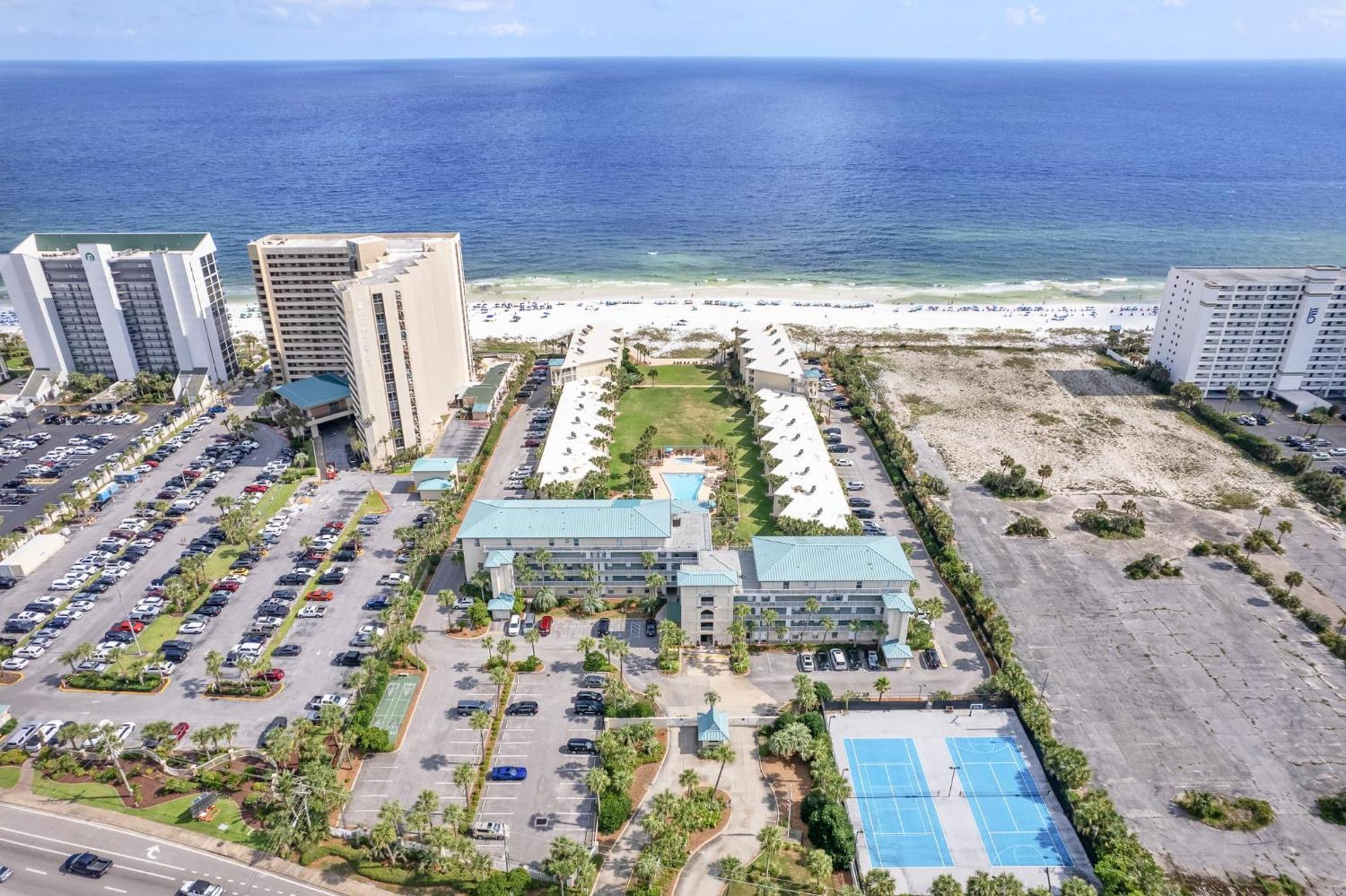 Apartment Silver Dunes 1302c By Newman-dailey *