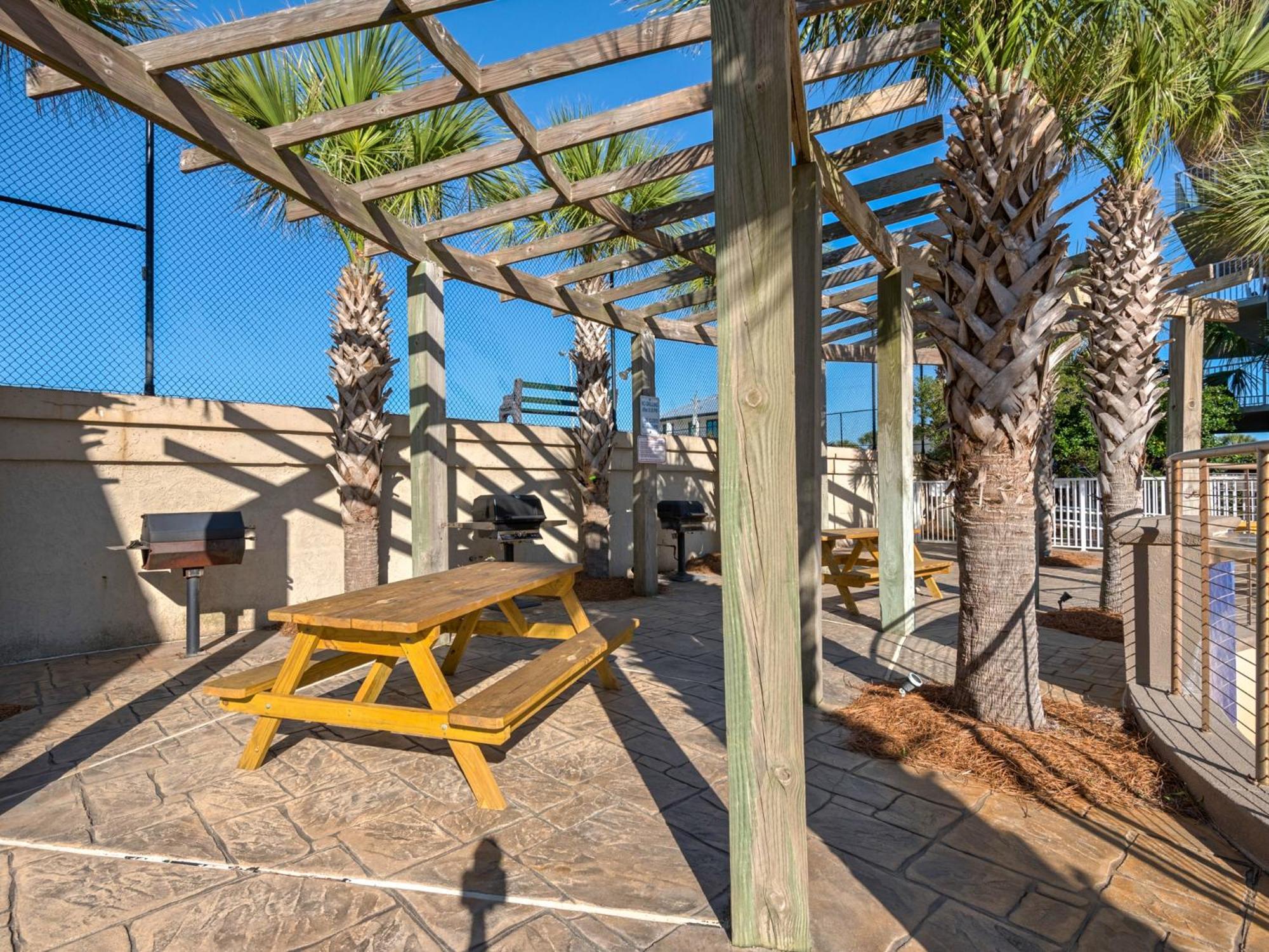 Apartment Mainsail 461 By Newman-dailey *