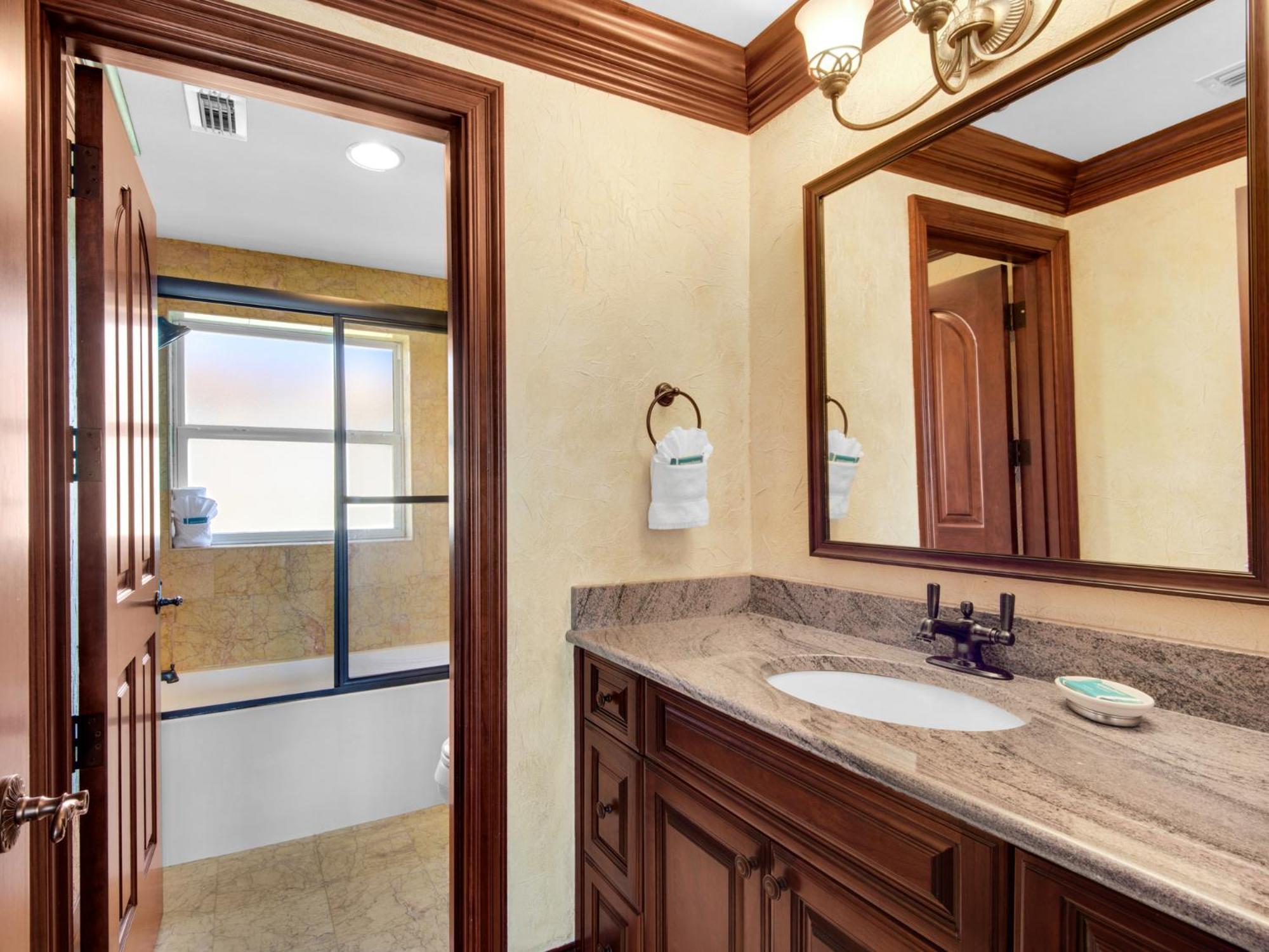 Mediterranea 315e By Newman-dailey Apartment Destin