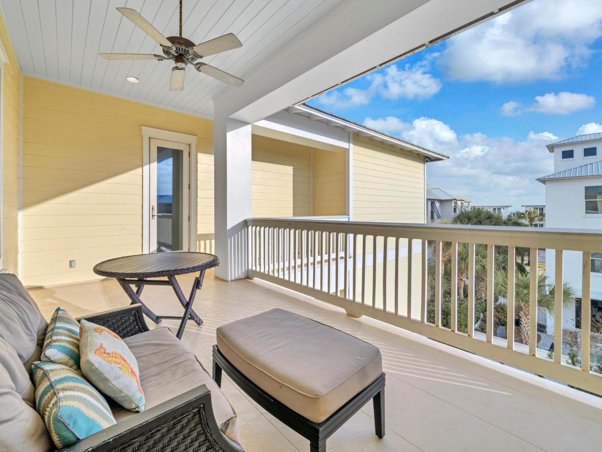 Born To Sun Holiday home