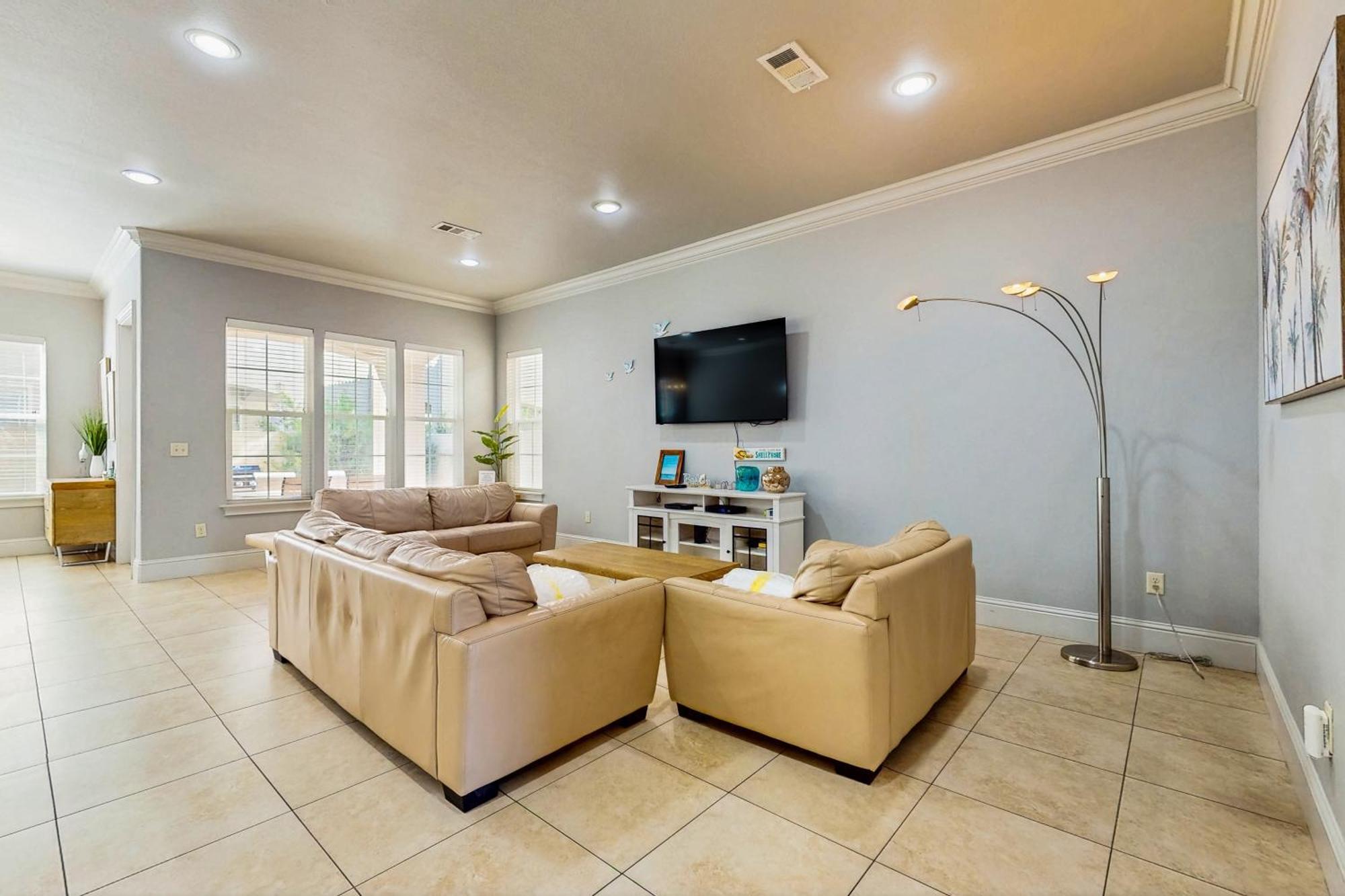 Miramar Building 6 Unit B