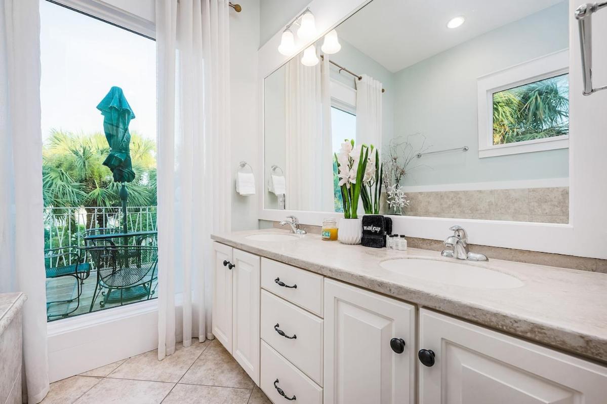 Luxury 3br Gated - Infinity Pool, Walk To Private - Vet-owned! * Destin