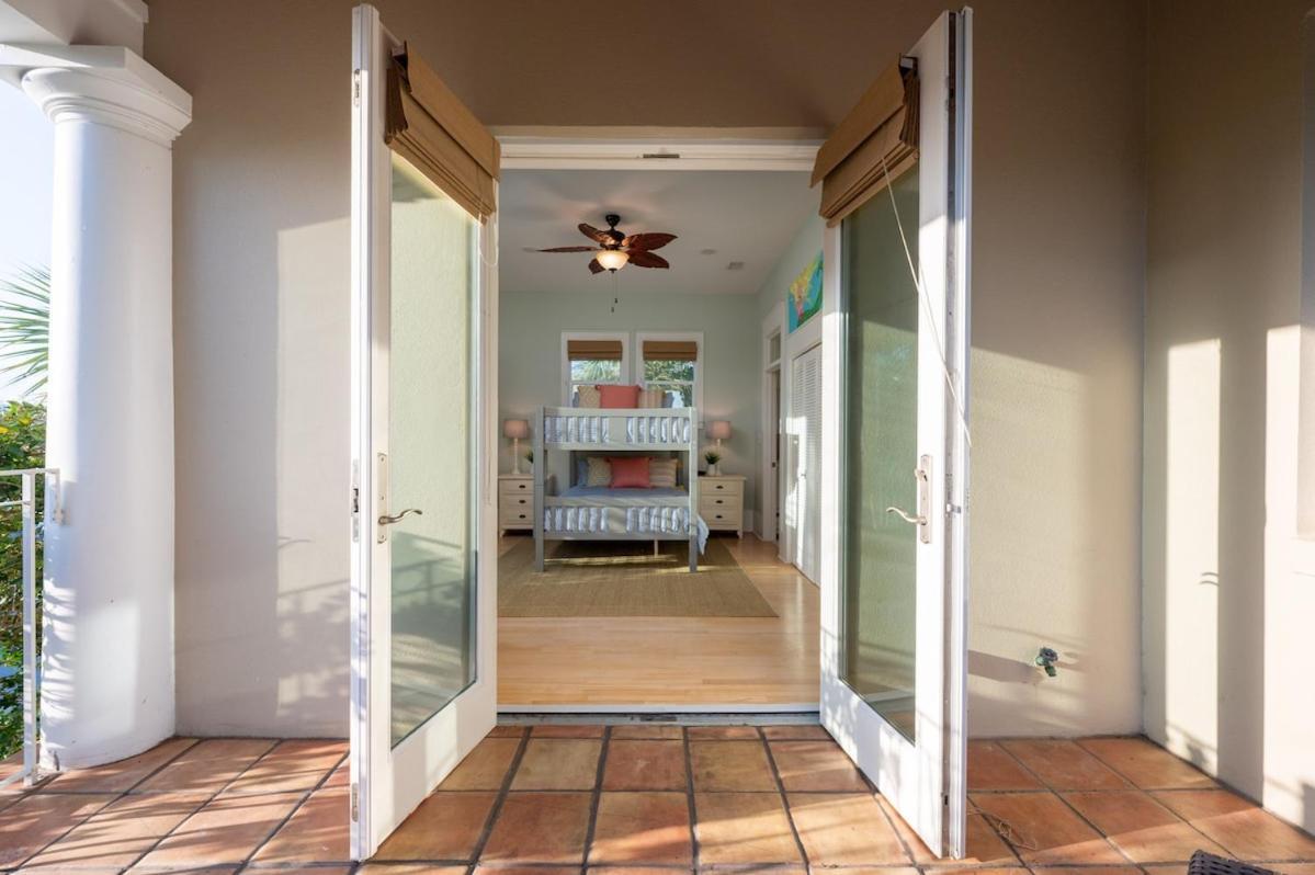 Luxury 3br Gated - Infinity Pool, Walk To Private - Vet-owned! Destin
