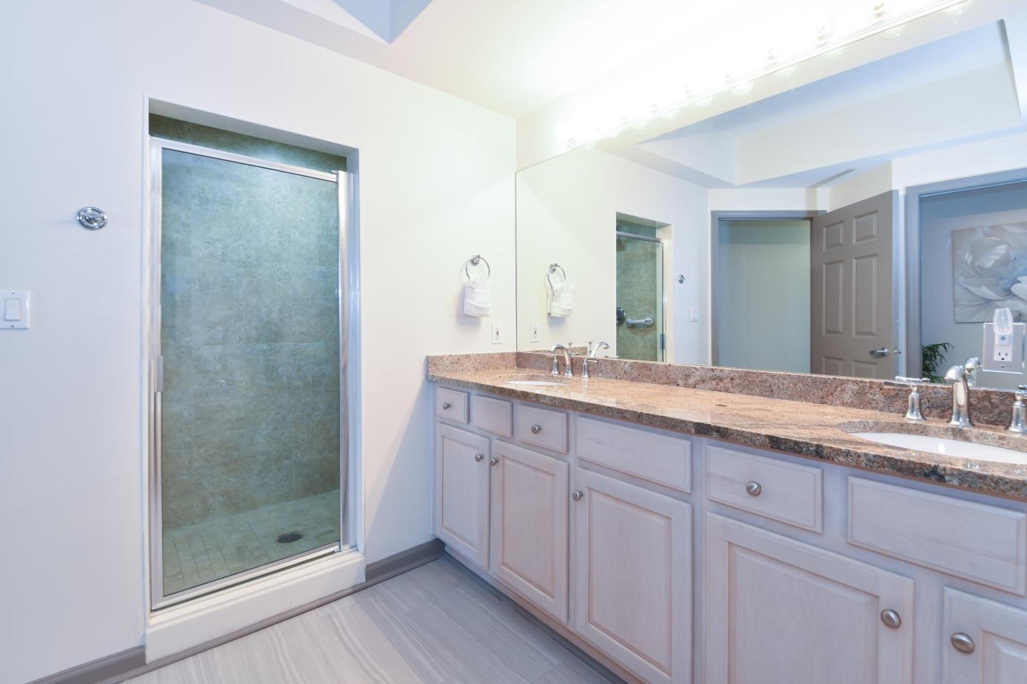 Silver Towers E102 Apartment Destin