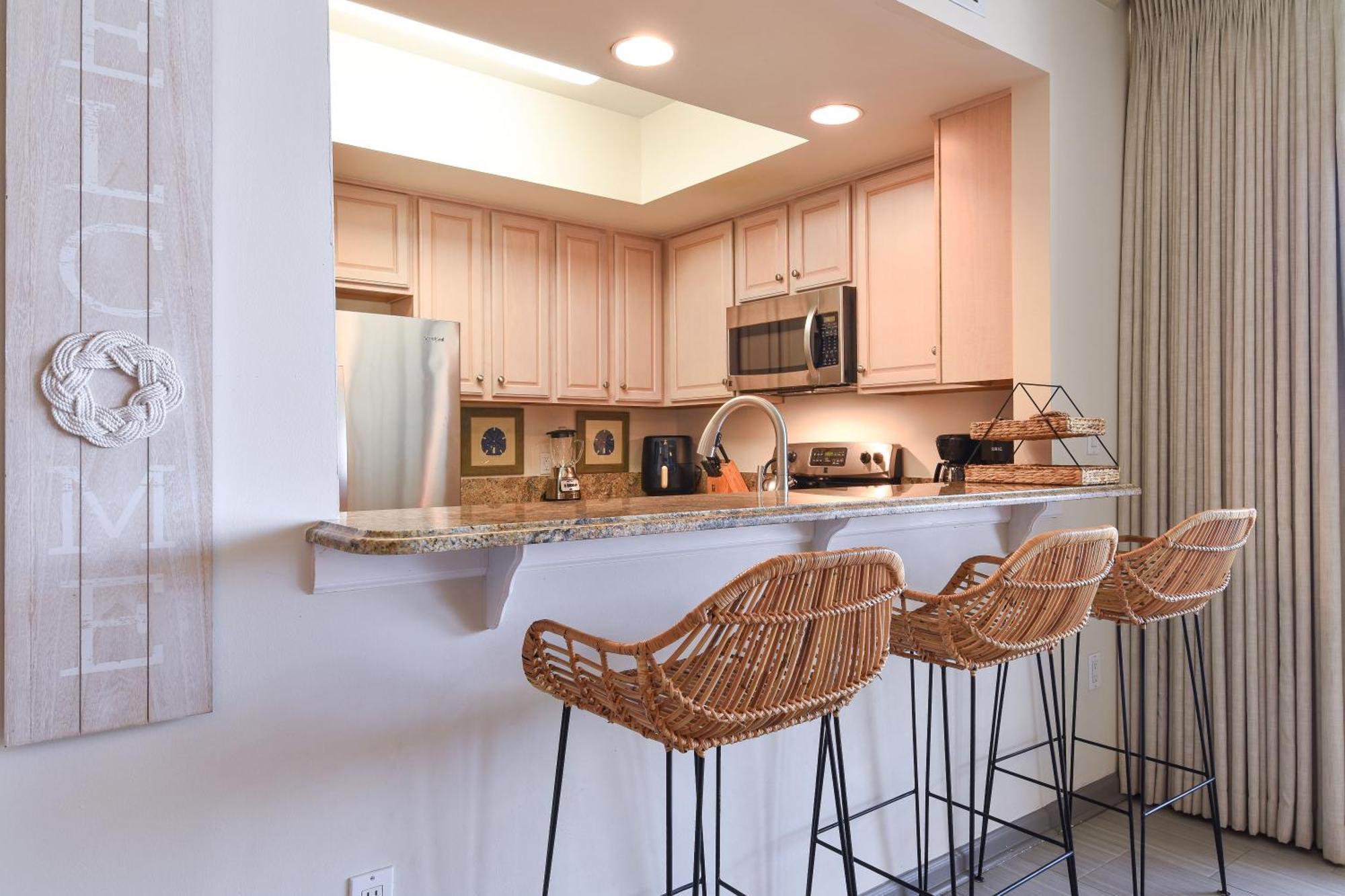Silver Towers E102 Destin