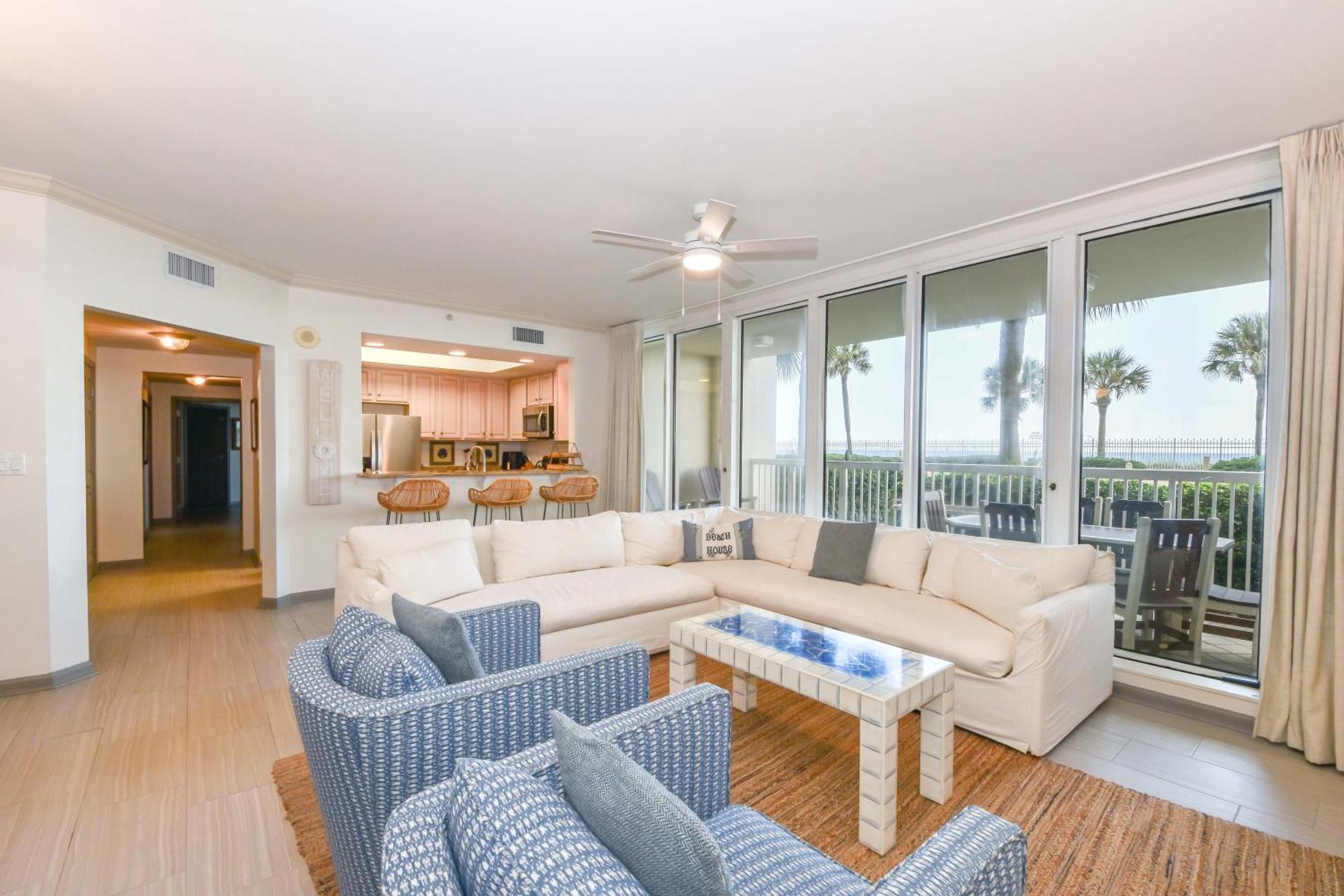 Silver Towers E102 Apartment *