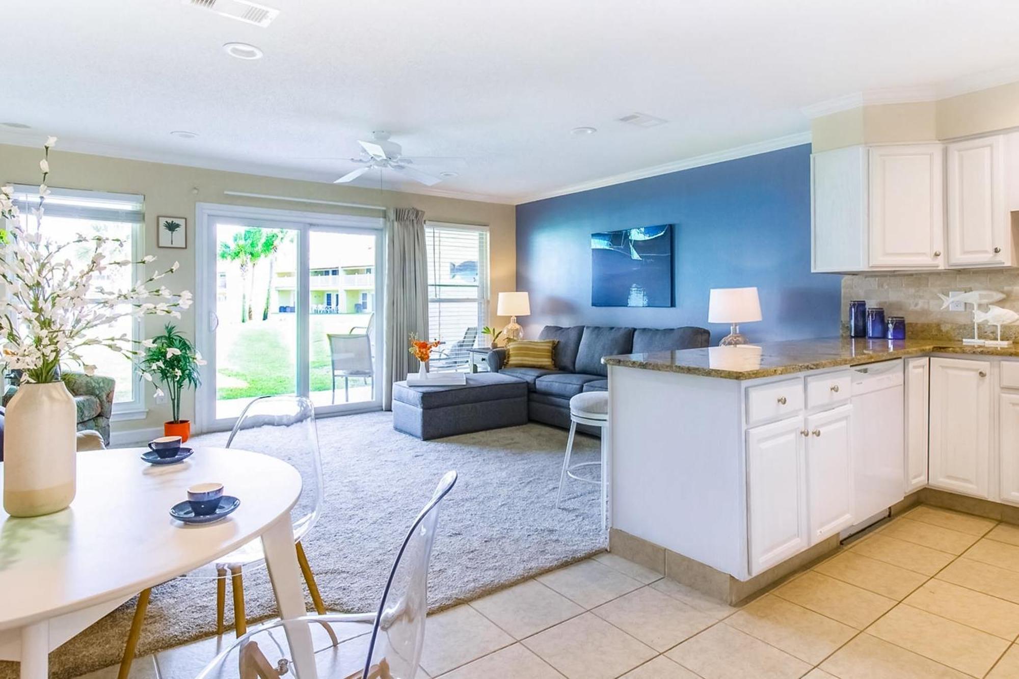 Apartment Seacove 10d *