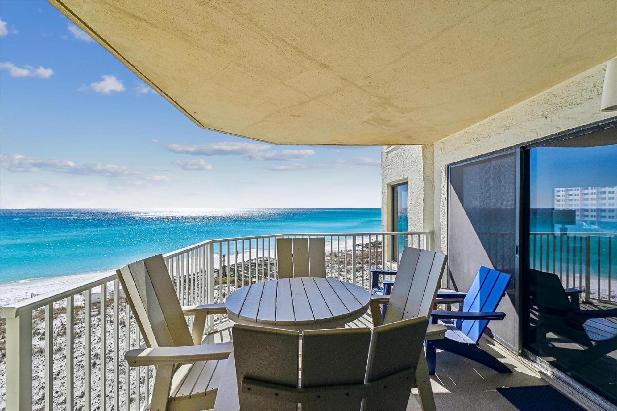 Apartment Inlet Reef 301- By Isle