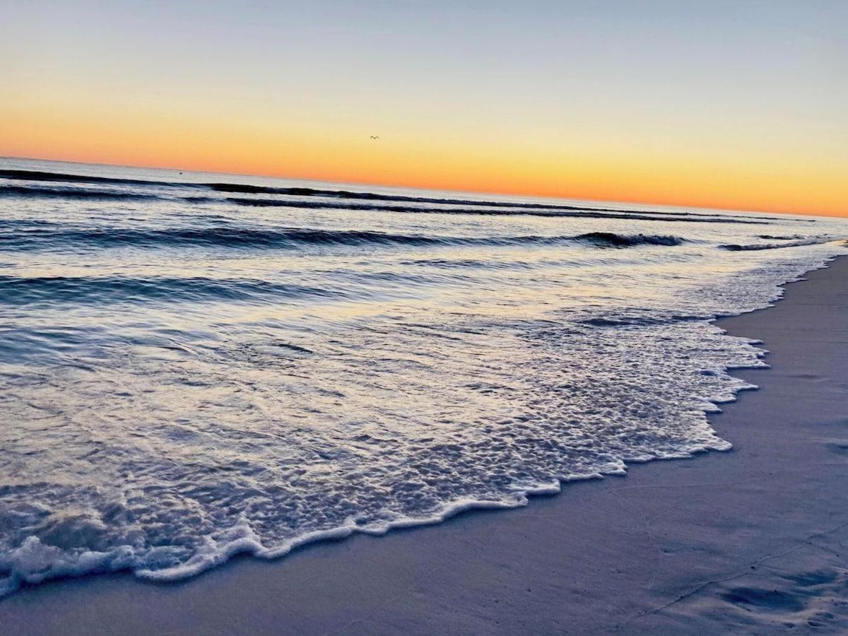 Majestic Sun A413 * Destin