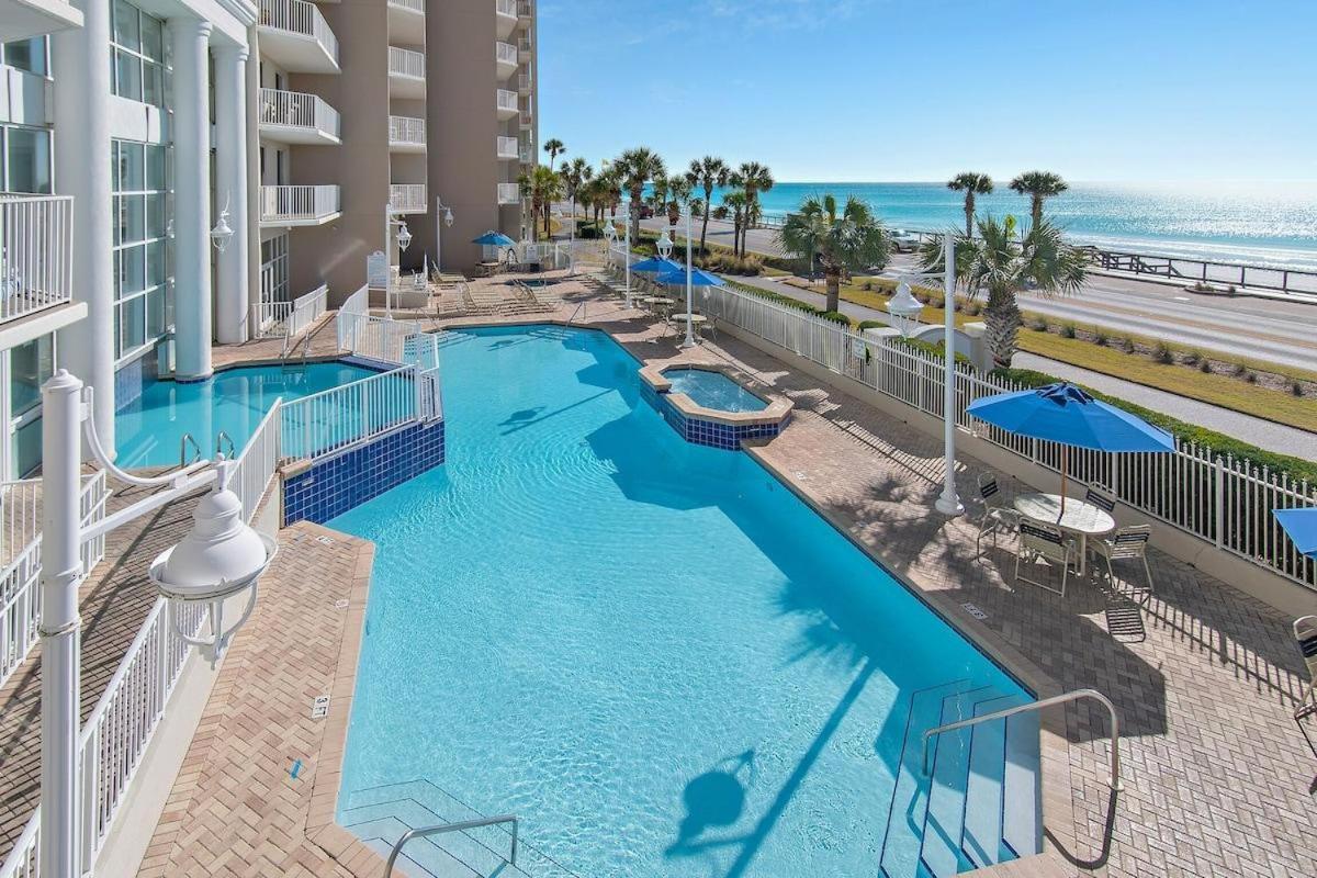 Majestic Sun A413 * Destin
