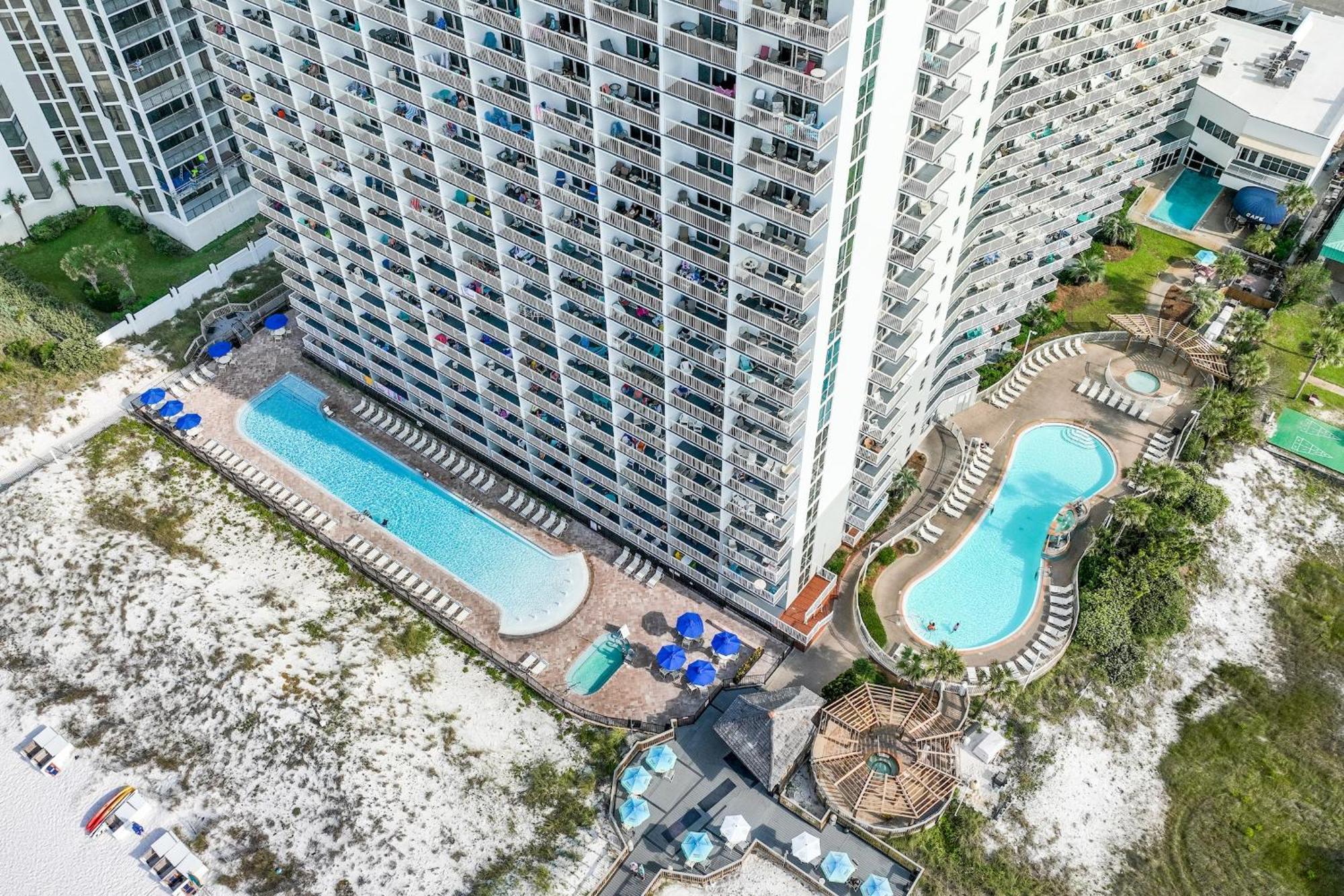 Pelican 2016 Apartment Destin