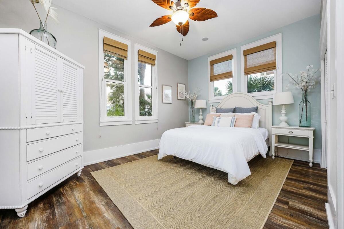 Luxury 3br Gated - Infinity Pool, Walk To Private - Vet-owned! * Destin