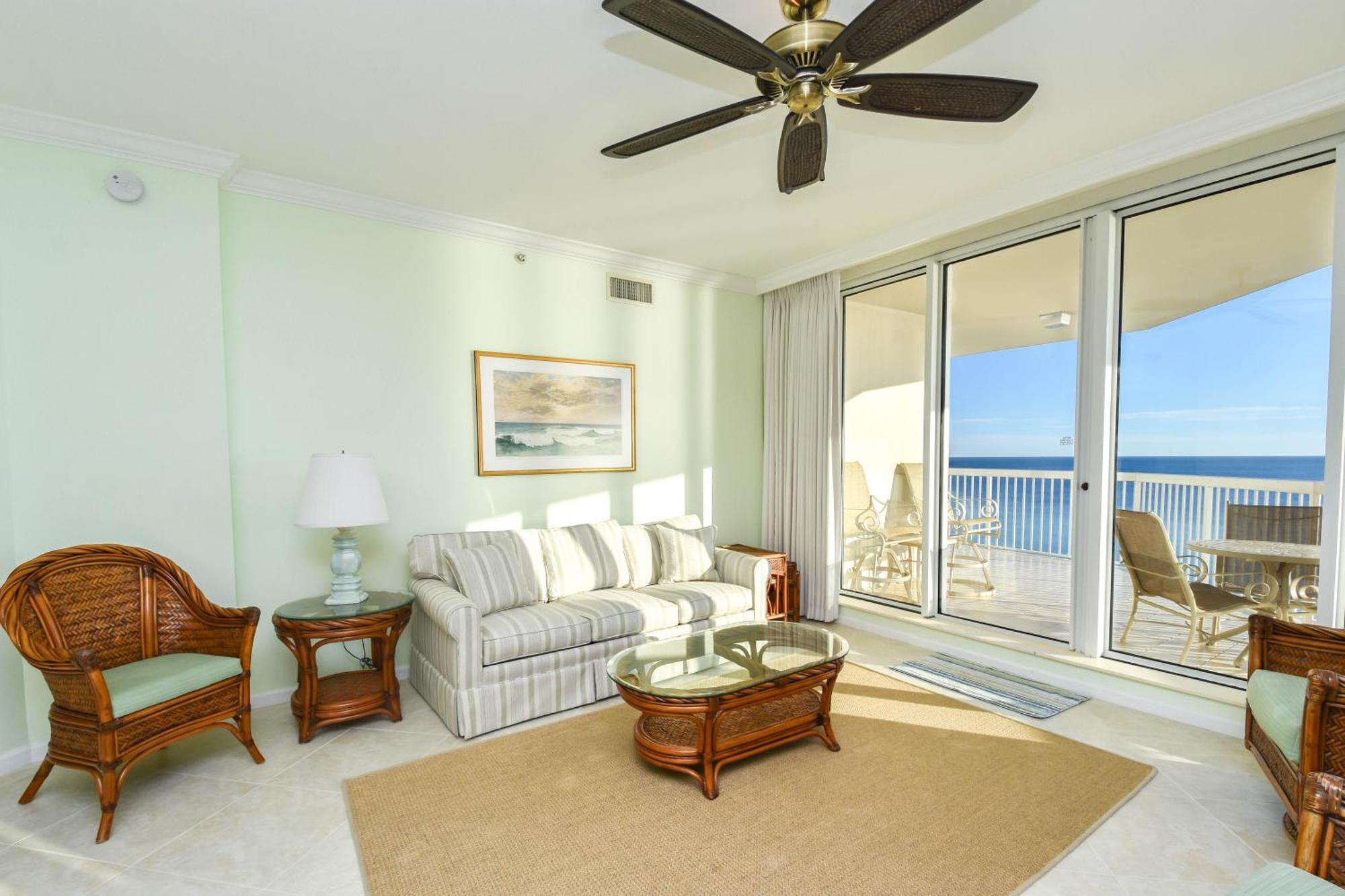 Silver Towers E806 Apartment *