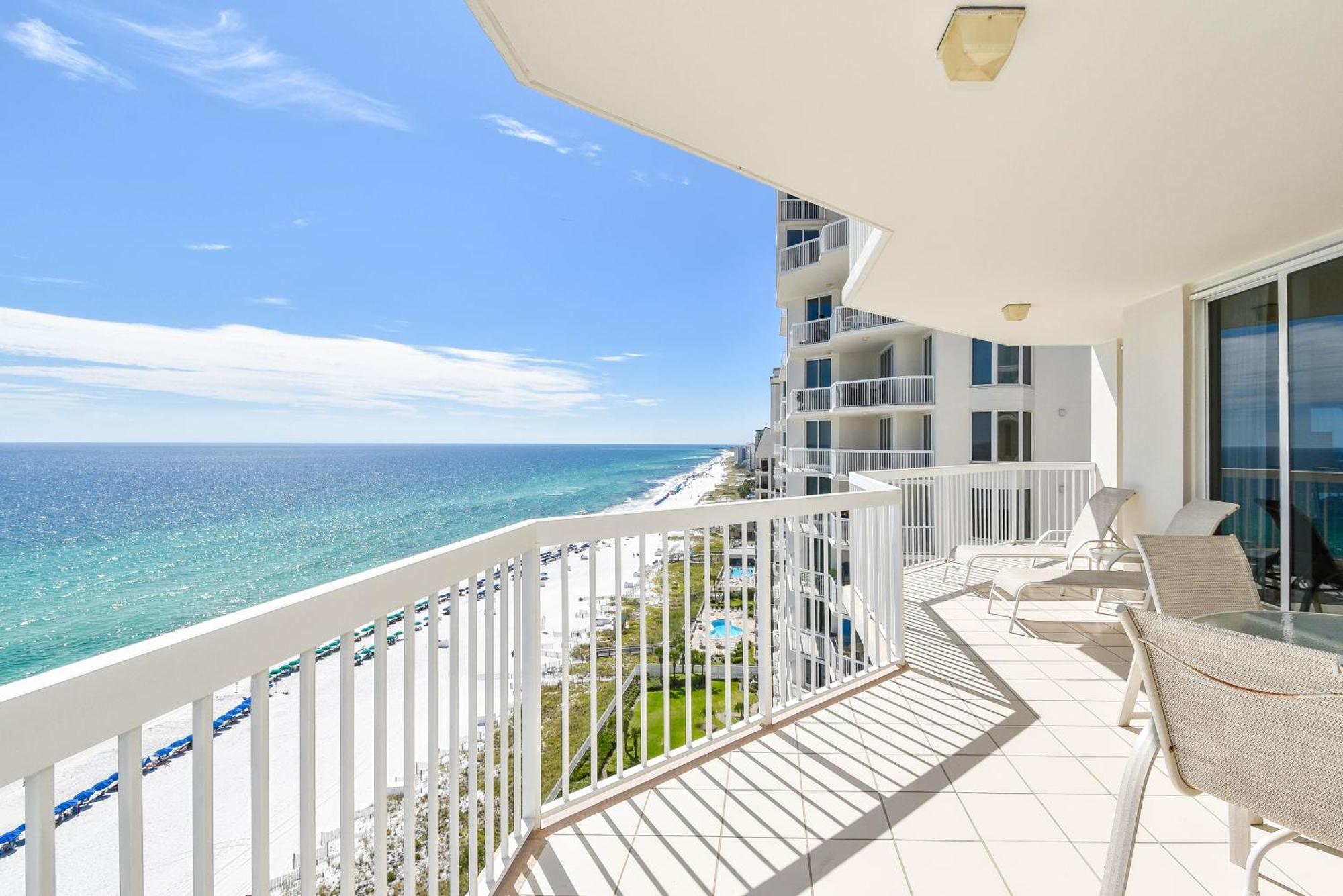 Silver Towers E1606 Apartment Destin