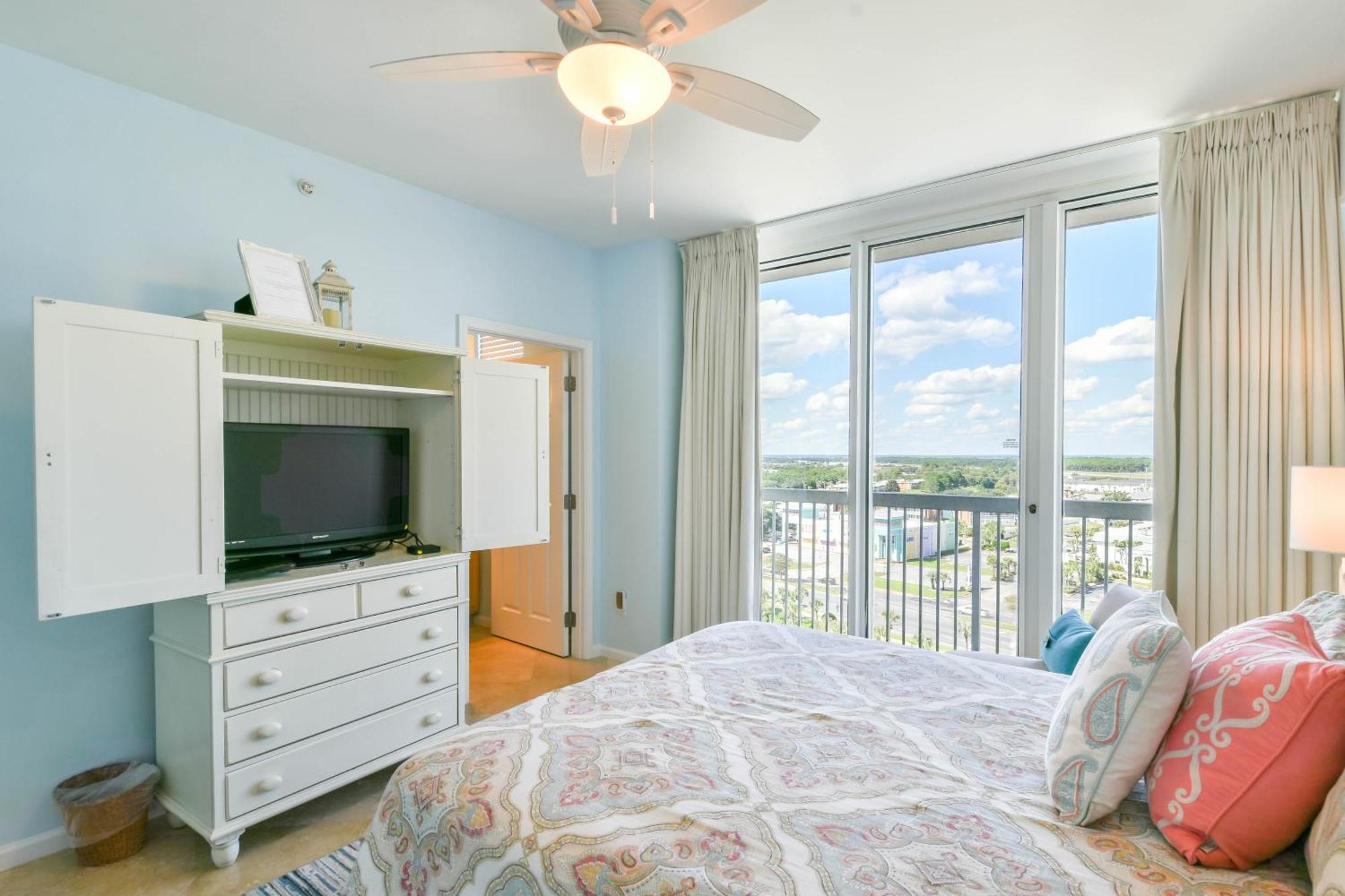 Silver Towers E1104 Apartment Destin